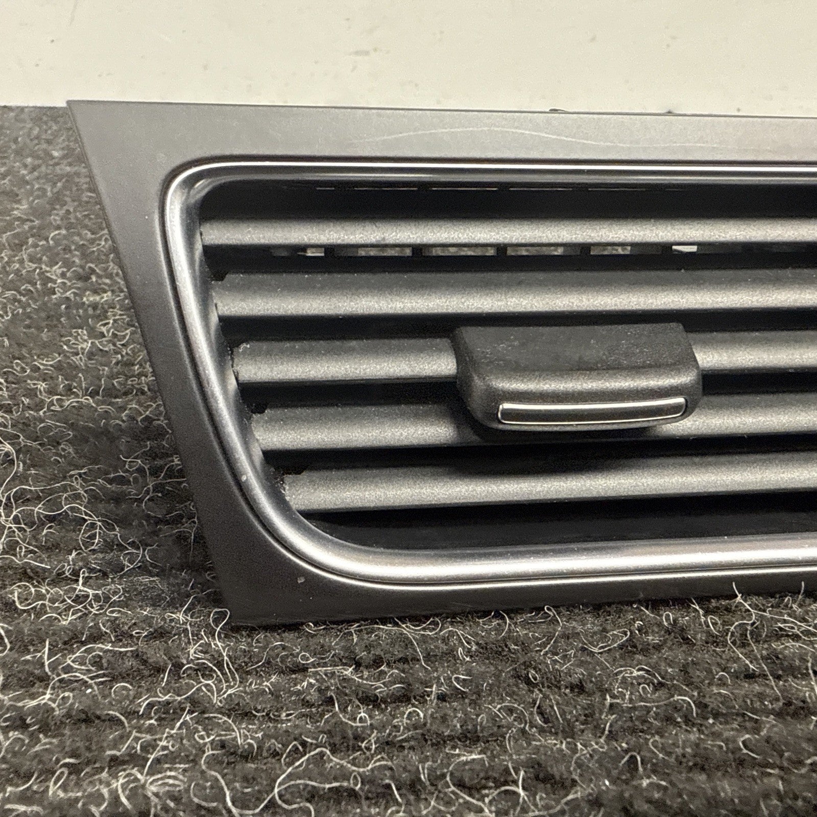 ☑️ 08-16 AUDI 8T A5 S5 RS5 A4 S4 CENTER DASHBOARD DASH AIR VENT TRIM OEM