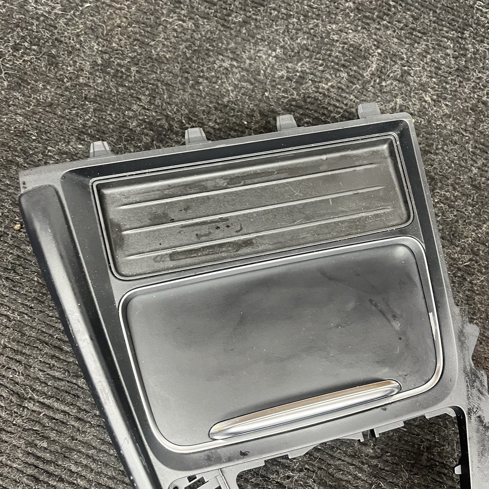 ☑️ 12-20 OEM BMW F30 F32 F34 F36 Central Console Dual Cup Holder Ash Tray Trim