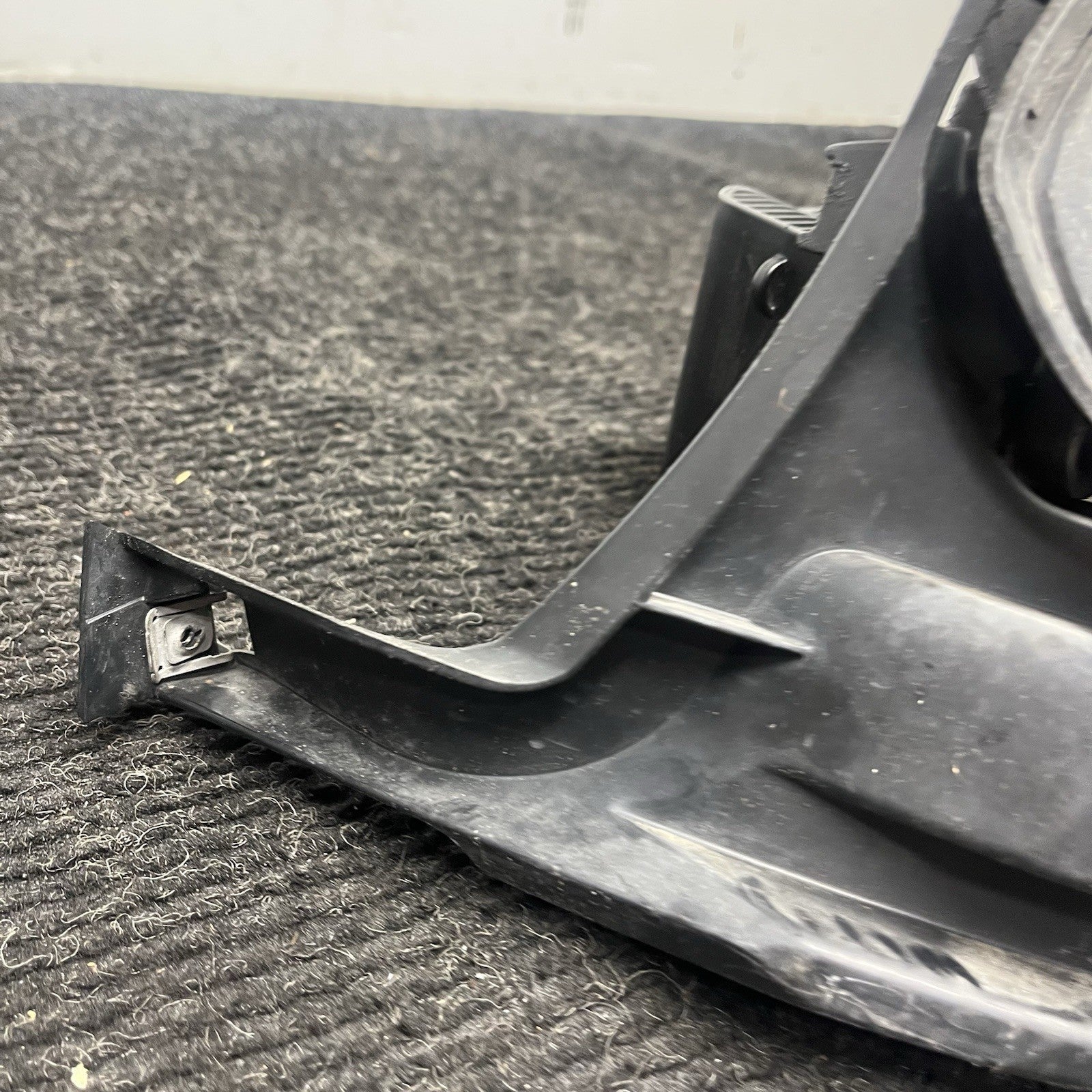 ☑️ BMW 3 Series E92 E93 Front Right Hand Fog Light Grill Guard 8048774 OEM