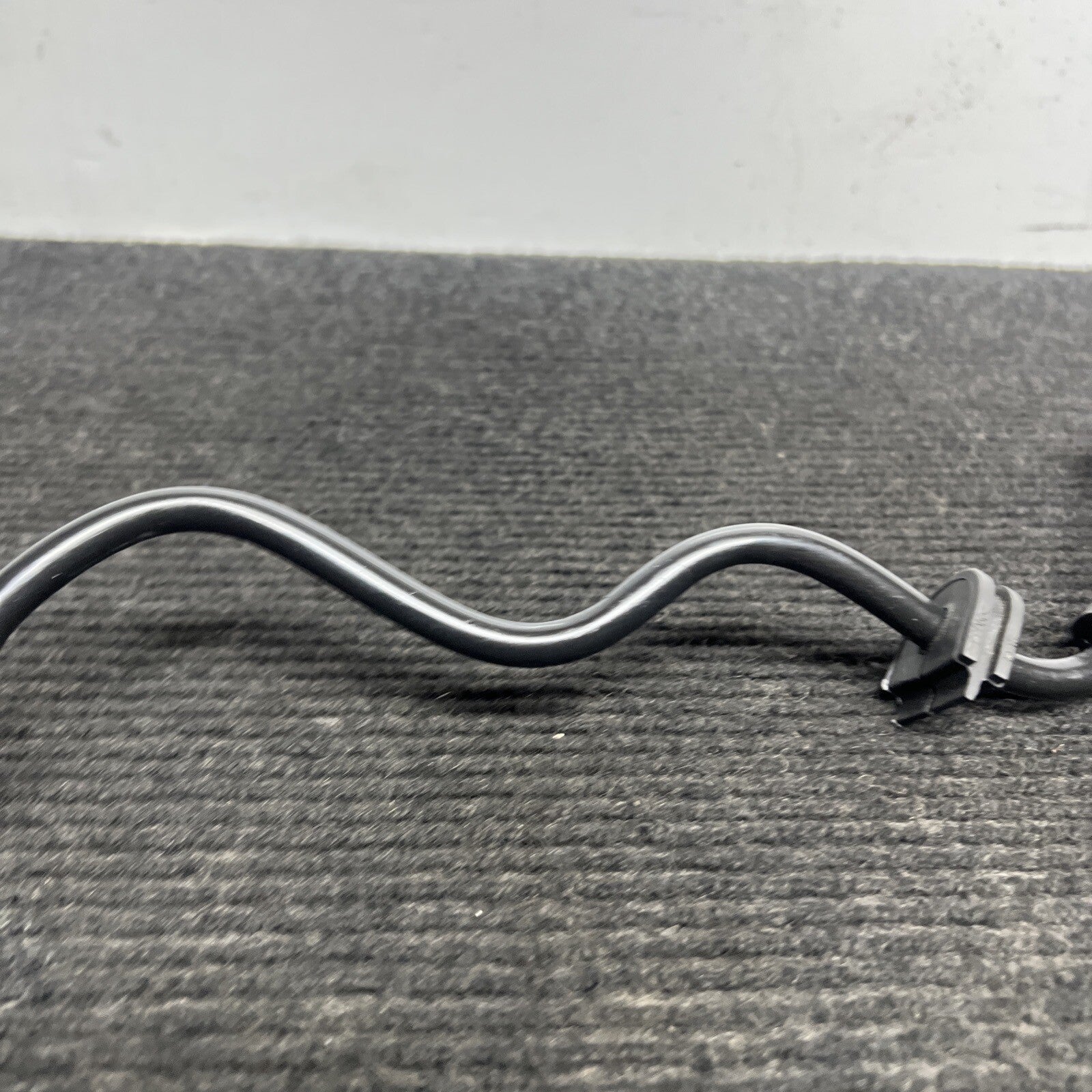 ☑️ 2007 - 2011 BMW X5 E70 AIR DUCT VACUUM LINE 114466-10 OEM