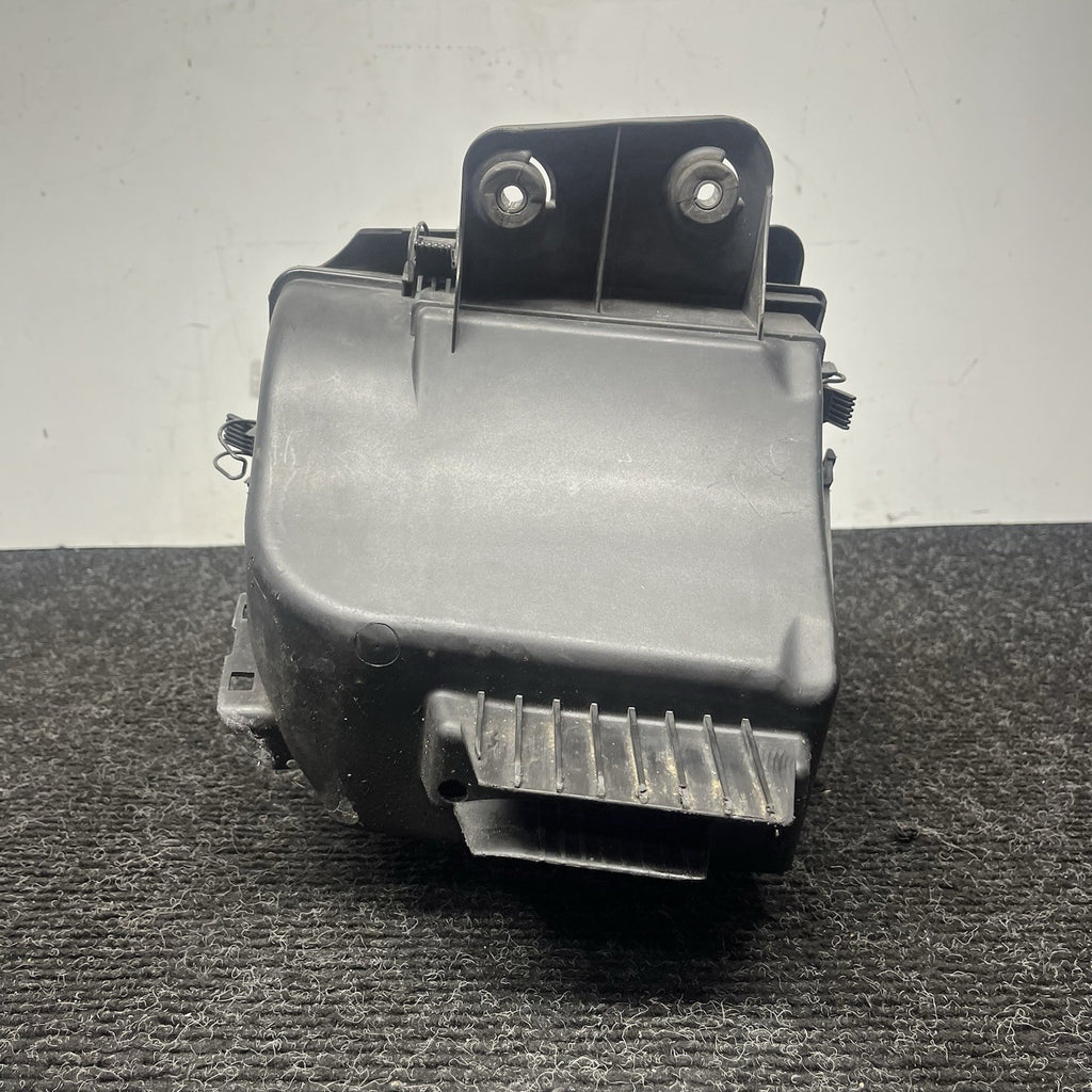☑️ 00-06 BMW E83 E46 330 X3 M54 Engine Air Intake Cleaner Box Assembly OEM