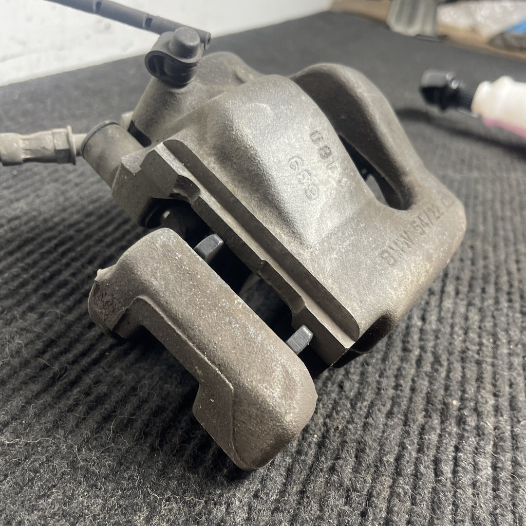 ☑️ BMW E36 E46 E85 Z3 Z4 Front Left & Right Brake Caliper Housing Shoe Set OEM