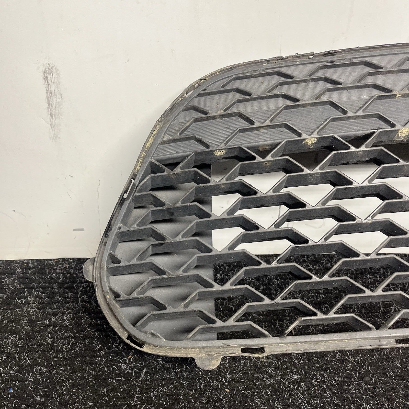 ☑️ 2013-2016 Scion FR-S Front Bumper Lower Grille Grill Molding 57731CA120 OEM