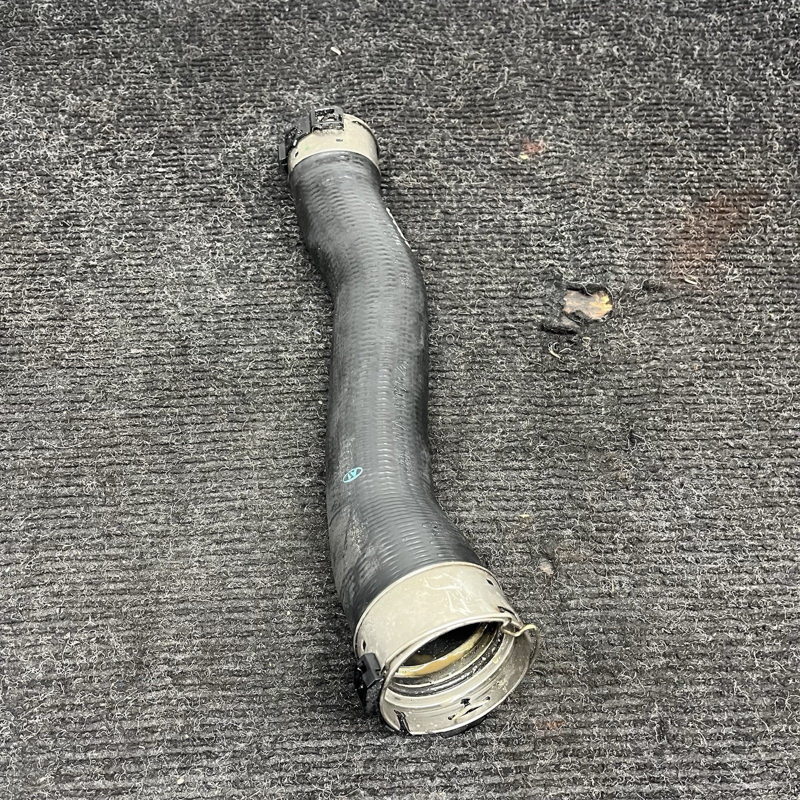 ☑️ 12-18 BMW F30 F32 320i 328i 428i Intercooler Charge Air Pipe Hose OEM 7597591