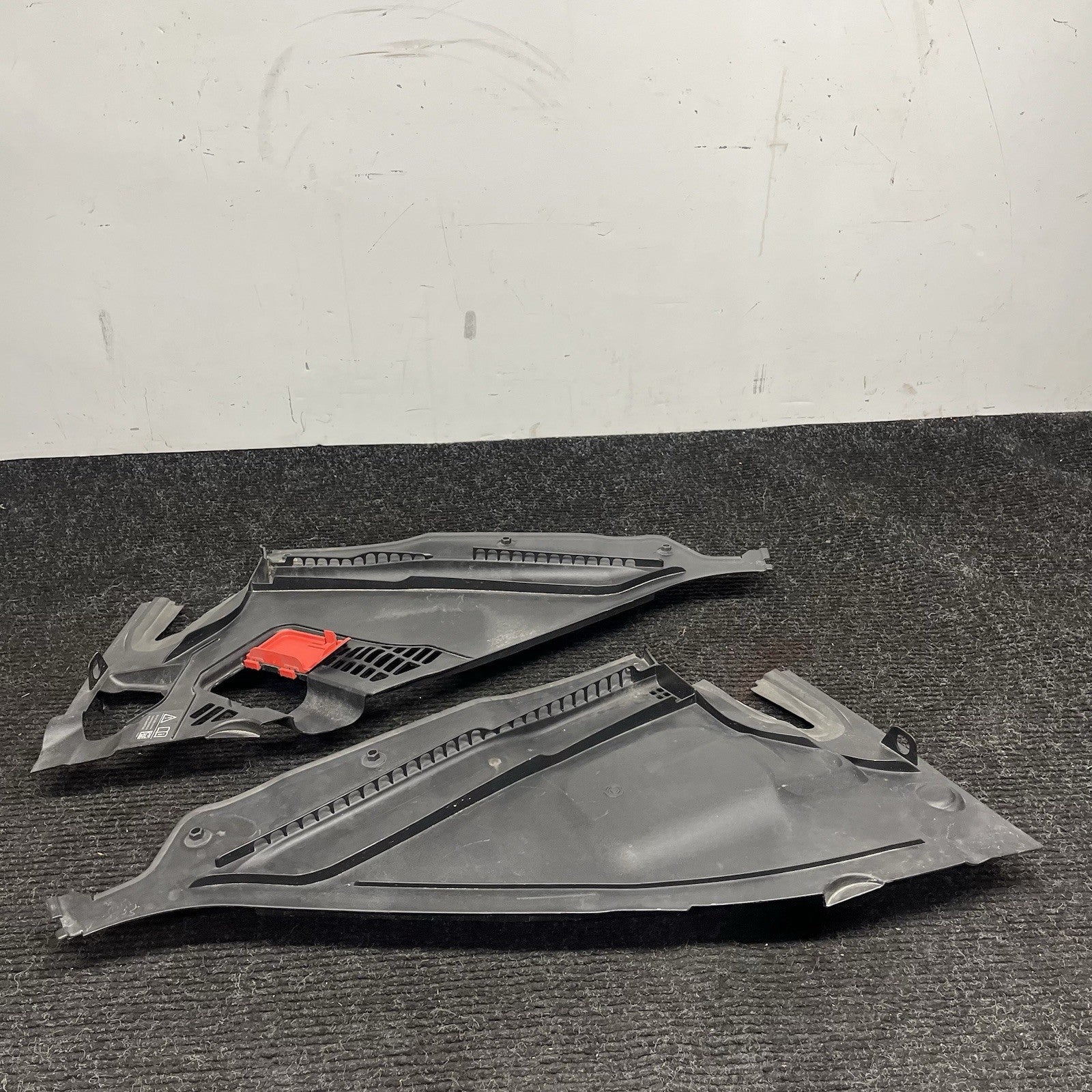 ☑️ 12-18 OEM BMW F30 328i 335i Front Windshield Left Right Cowl Trim Cover Panel
