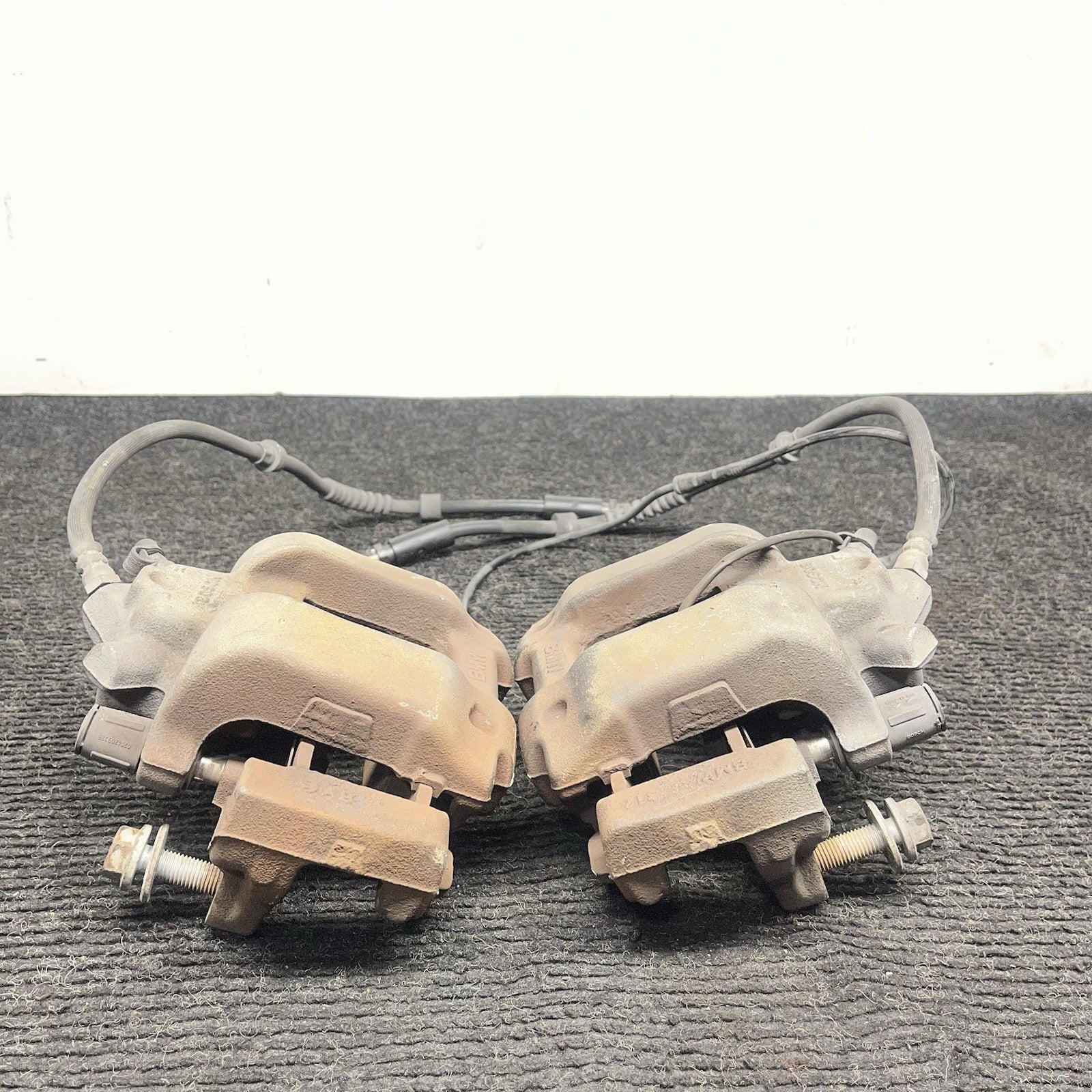 ☑️ 12-16 BMW 328I F30 RWD FRONT LEFT & RIGHT SIDE ABS BRAKE CALIPER SET OF 2 OEM