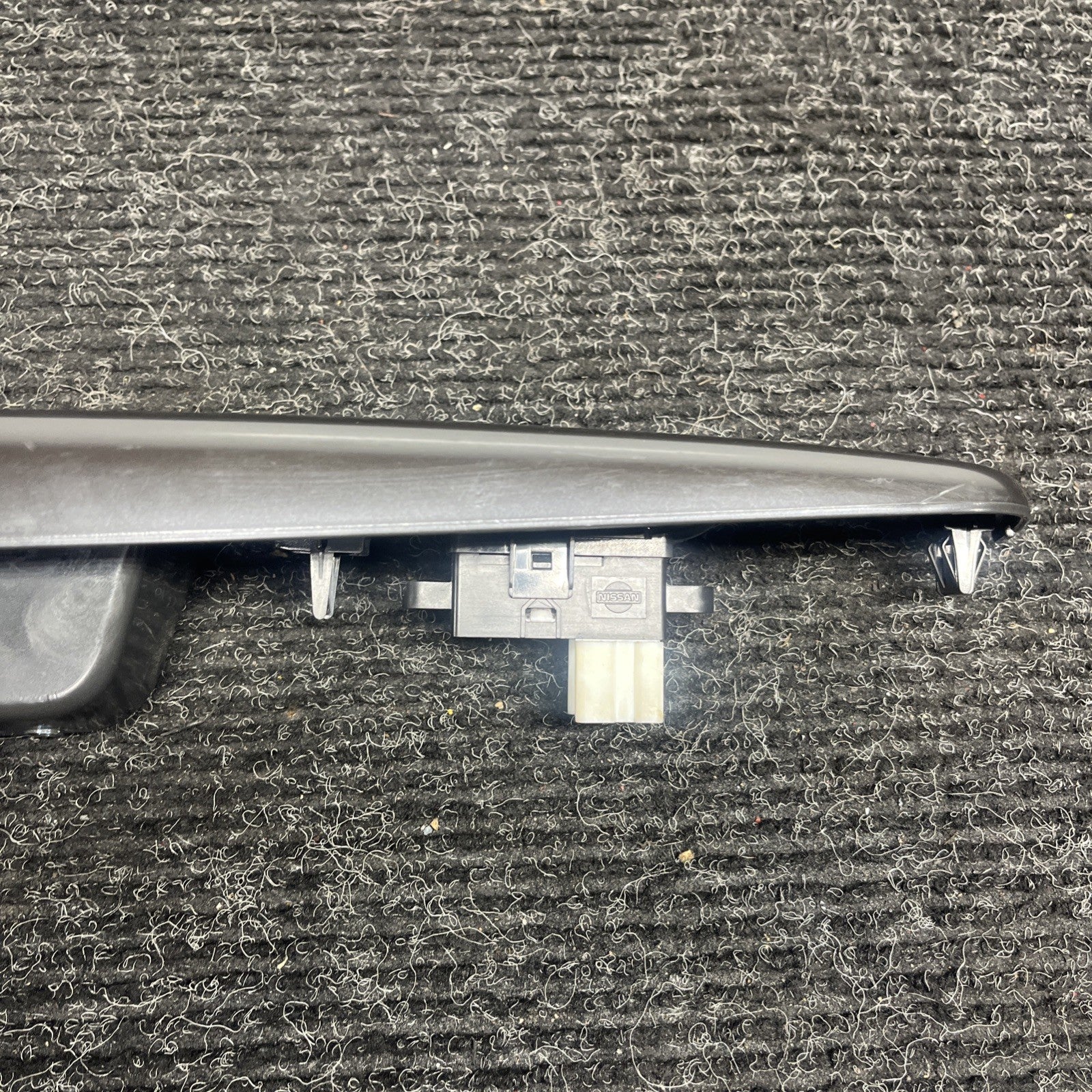 ☑️ 2011-2014 SUBARU WRX STI REAR LH DRIVER WINDOW SWITCH TRIM. P/N 94266FG510