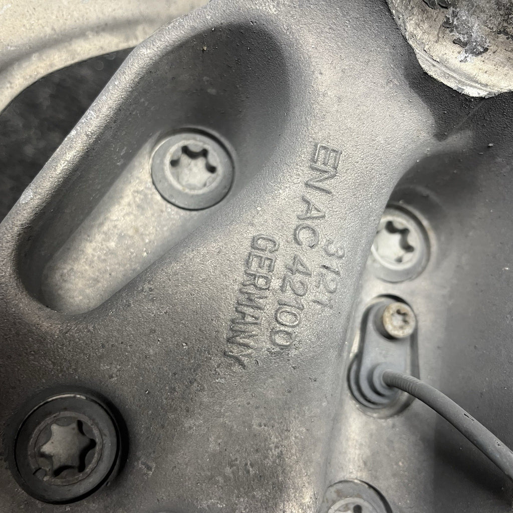 ☑️ 2012-2016 BMW 328I F30 RWD FRONT PASSENGER SIDE WHEEL HUB SPINDLE KNUCKLE OEM