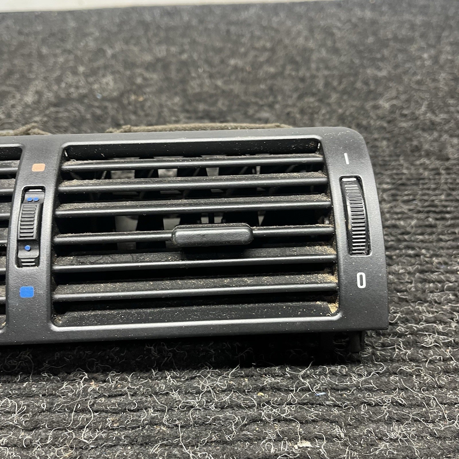 ☑️ 1999-2006 BMW E46 Center Dash Vent Assembly OEM 325 330i 325ci 330ci M3 OEM