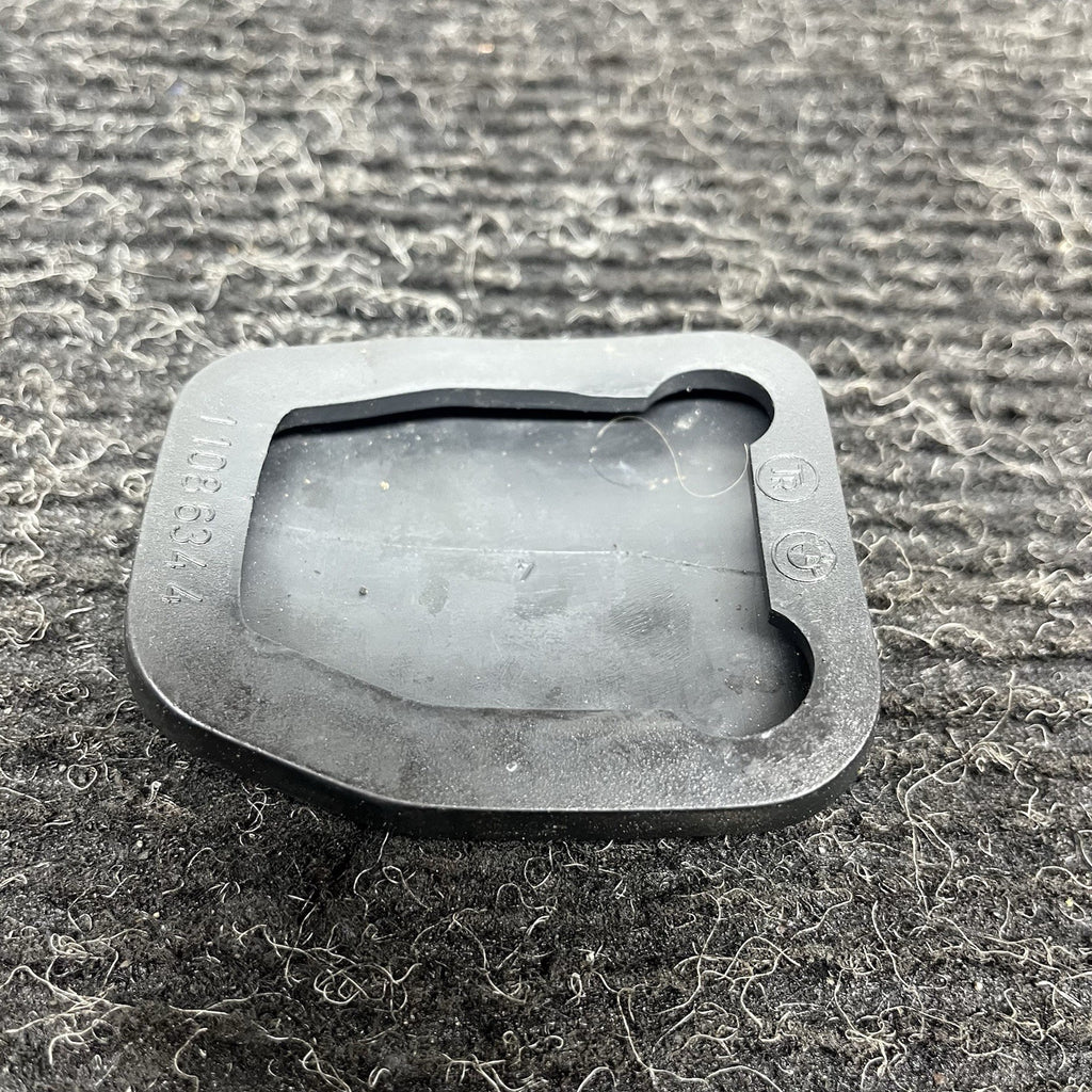 ☑️ Genuine BMW Rubber Pad Brake Clutch Pedal Manual Transmission 35211108634
