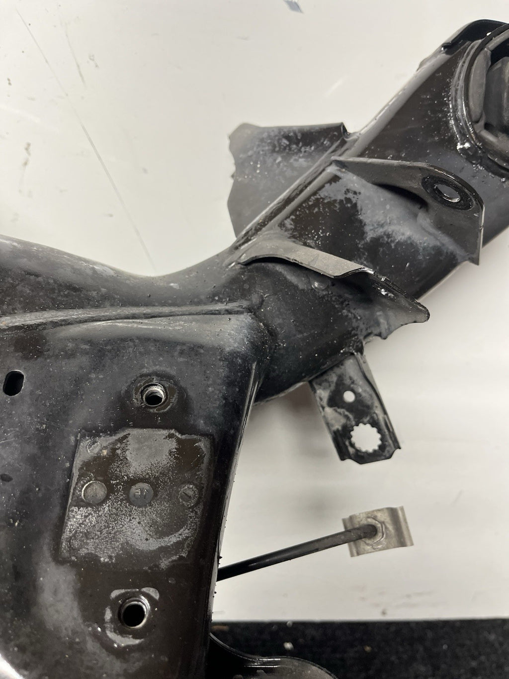 ☑️ 07-13 BMW E90 E92 E93 335I Rear Axle Subframe Crossmember Cradle Carrier OEM