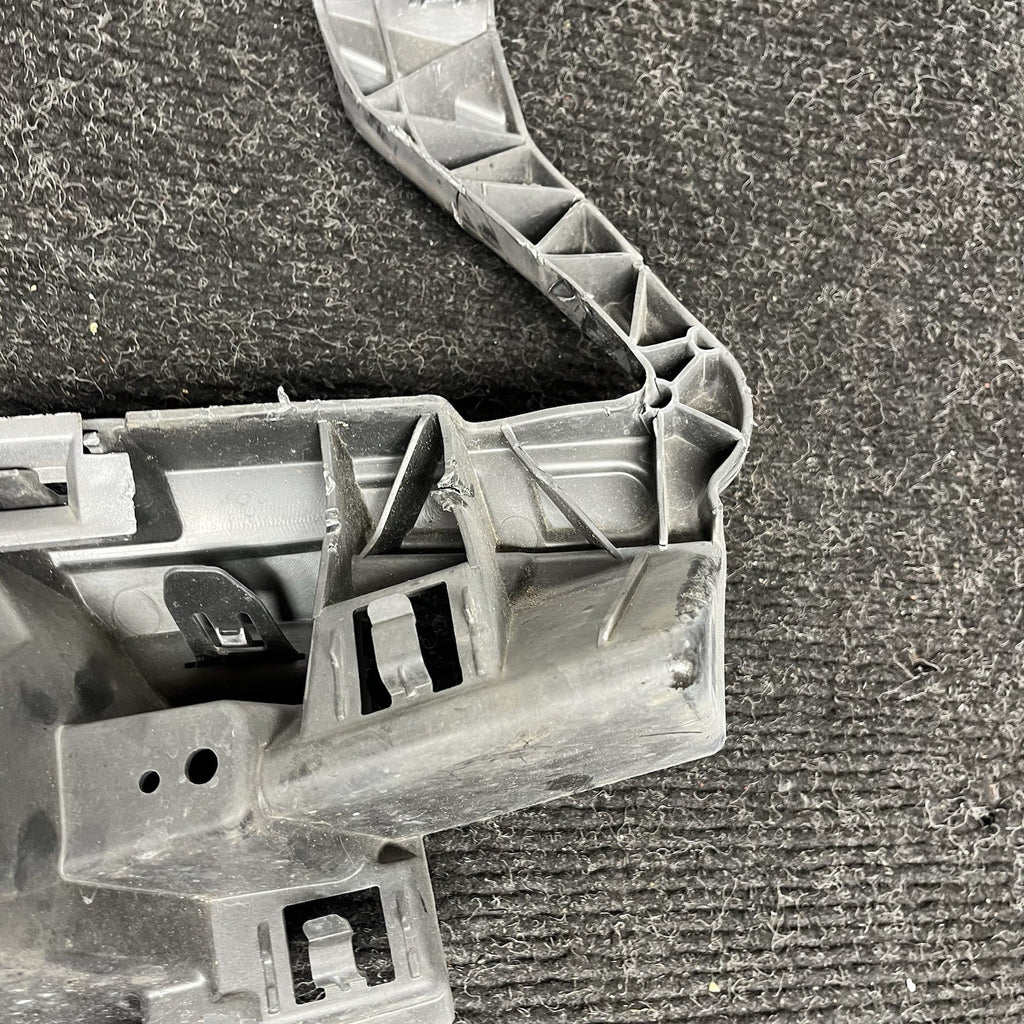 ☑️ 2011-2014 BMW X3 Front Driver Left Bumper Headlight Holder Mount Bracket OEM