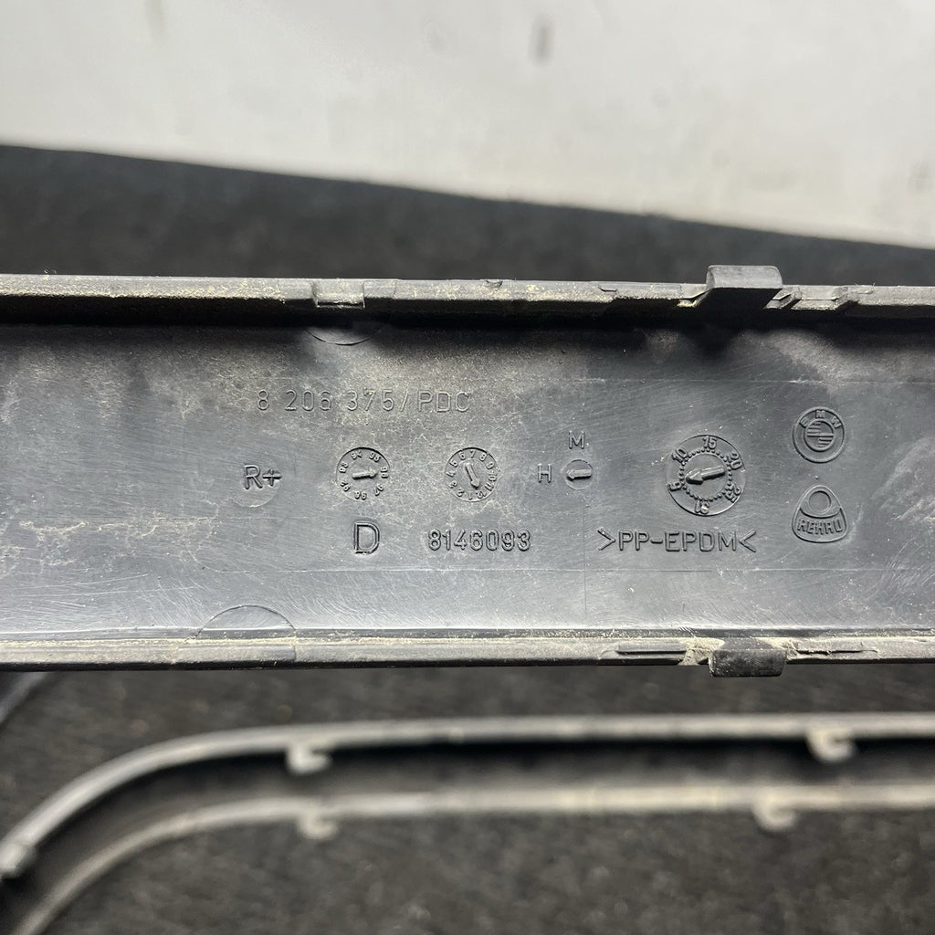 ☑️ 94-99 BMW E36 328i SEDAN SET OF 3 REAR BUMPER TRIM STRIP MOLDING OEM
