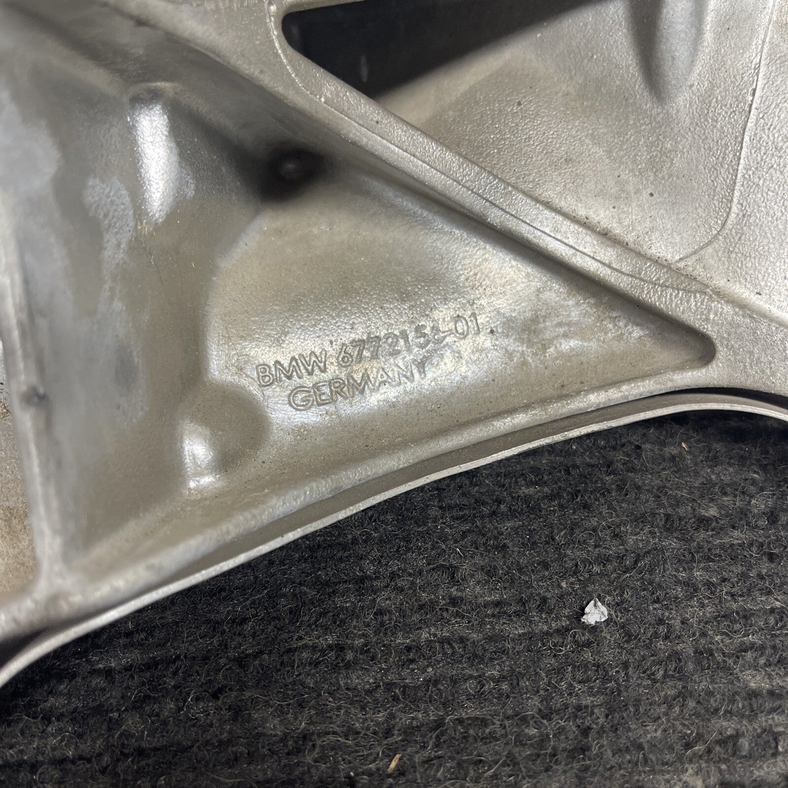 07-11 BMW E82 E88 E90 E92 135I 335I N54 Z4 RIGHT PASSENGER ENGINE MOUNT BRACKET
