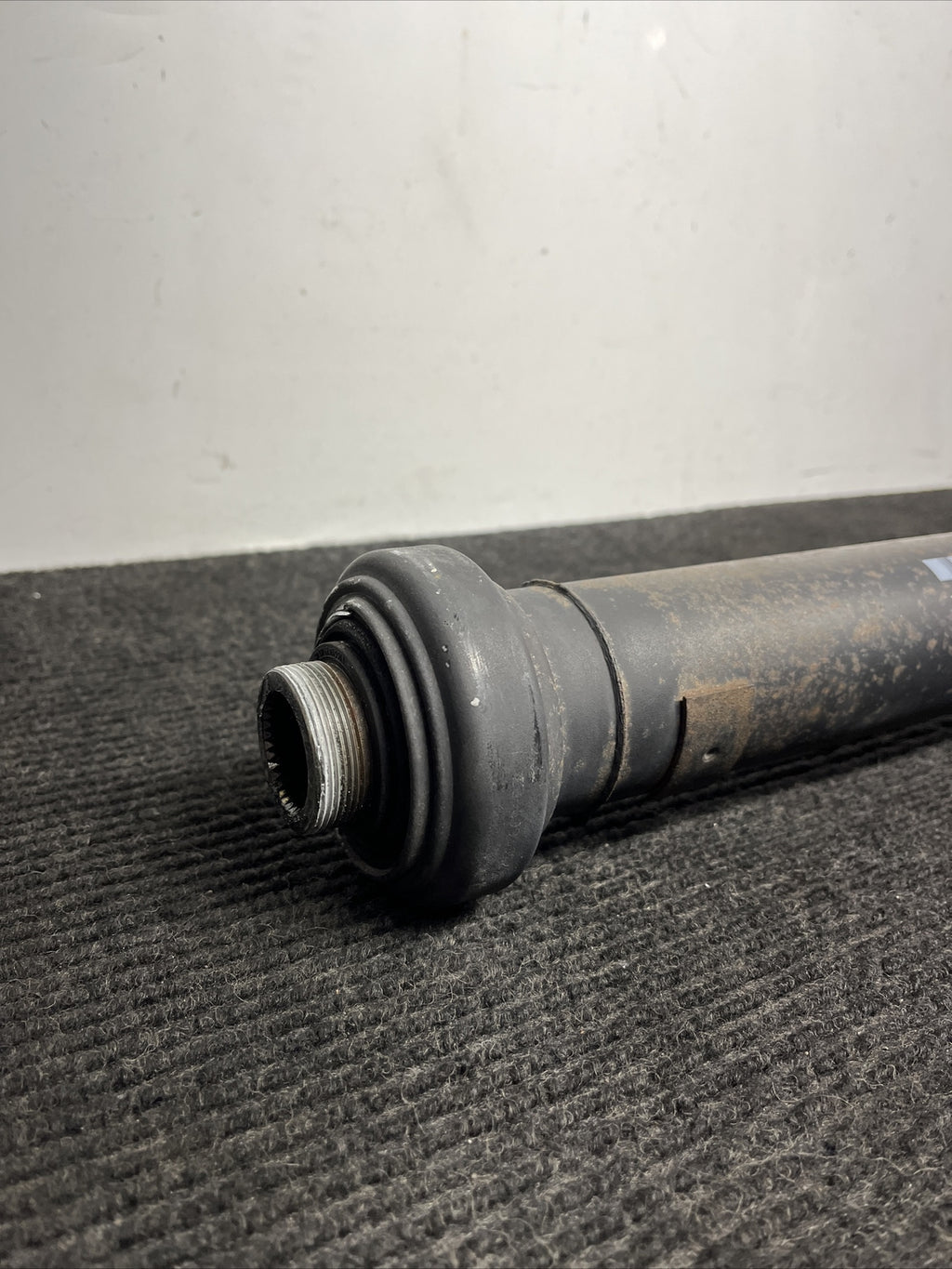 ☑️ BMW E82 E88 135i DCT Auto Dual Clutch Transmission Driveshaft OEM 26107614424
