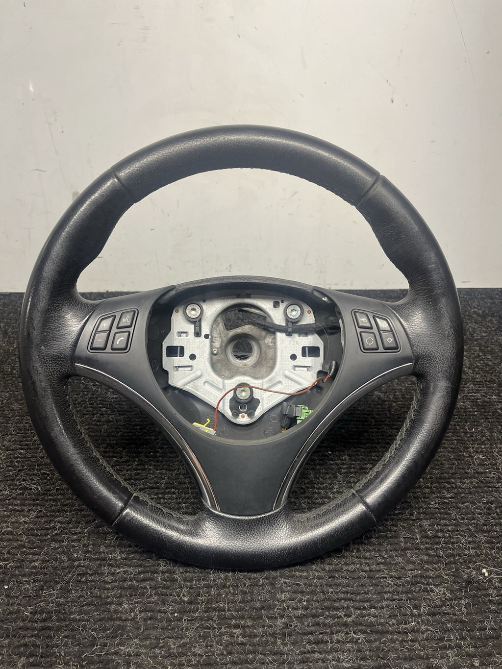 ☑️ 06-10 OEM BMW E92 E93 335 Sport Steering Wheel Black LEATHER Manual