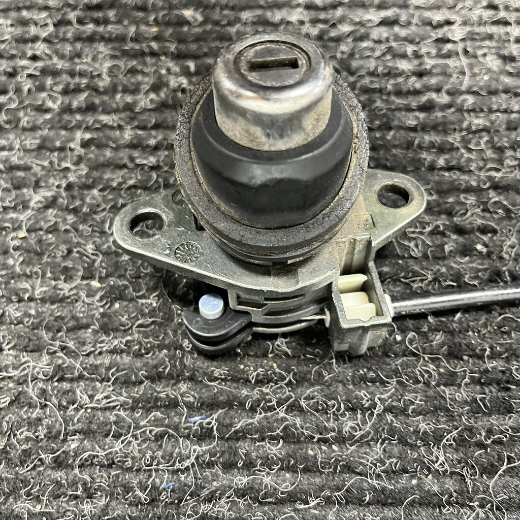 ☑️ BMW E46 M3 330i 325i 323i REAR TRUNK RELEASE LOCK LATCH MECHANISM OEM