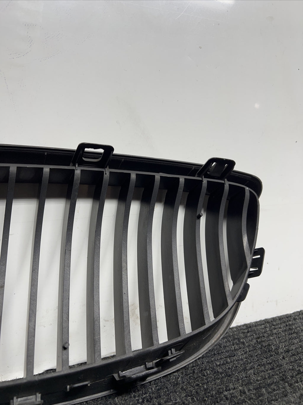 Front Hood Grille Right Passenger Side For BMW OEM# 51137157278 E92 E93 Chrome