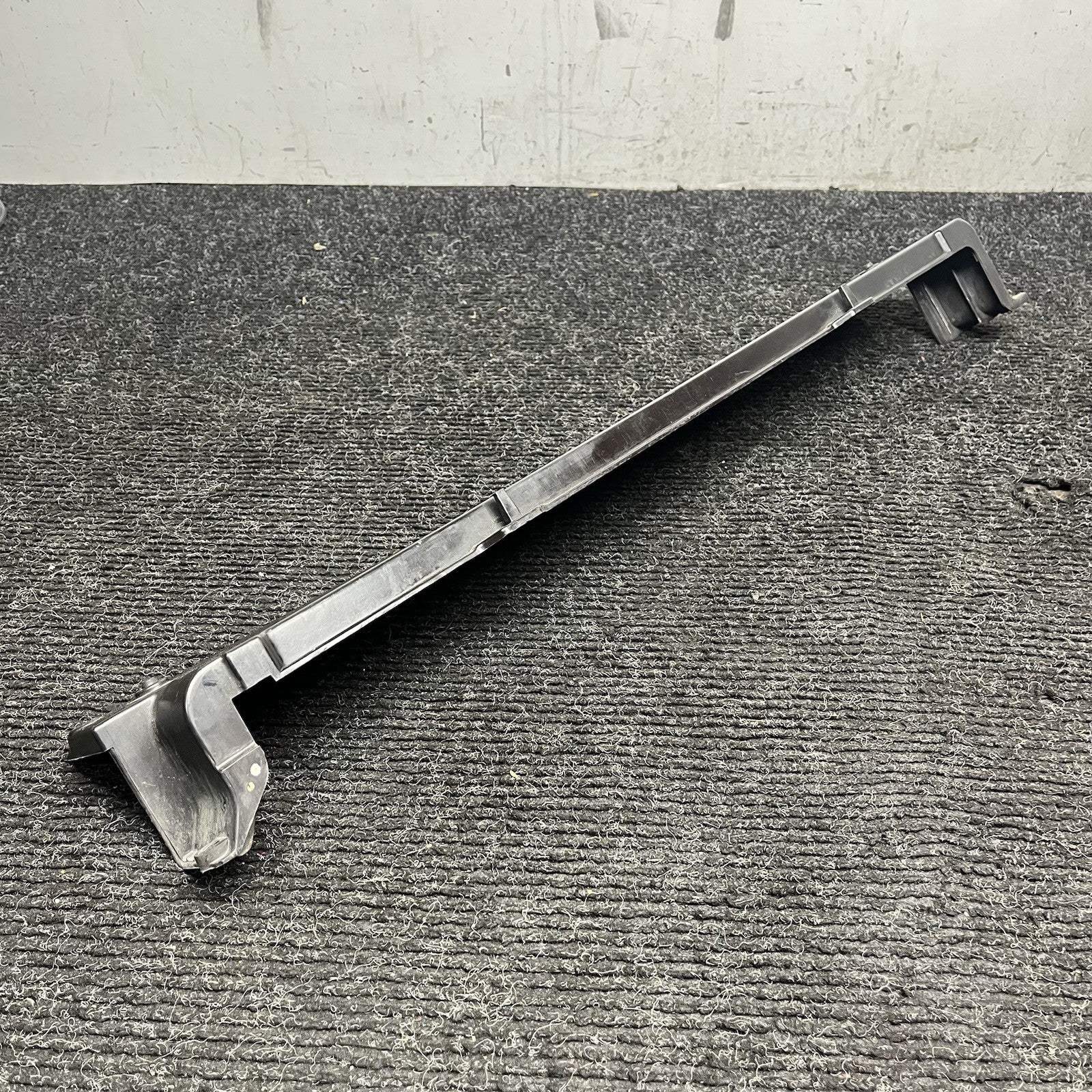 ☑️ 07-10 BMW E70 X5 Front Upper Radiator Support Bracket Bar 7533539 OEM