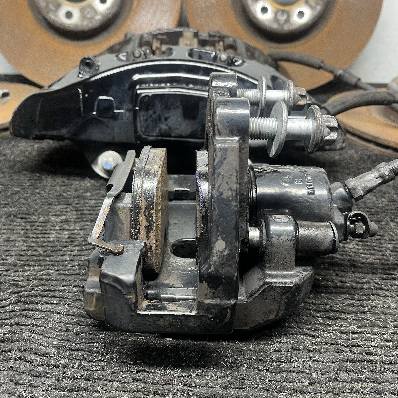 ☑️ BMW E70 X5M X6M (2010-2013) OEM BREMBO BRAKE CALIPER CALIPERS PADS ROTORS SET