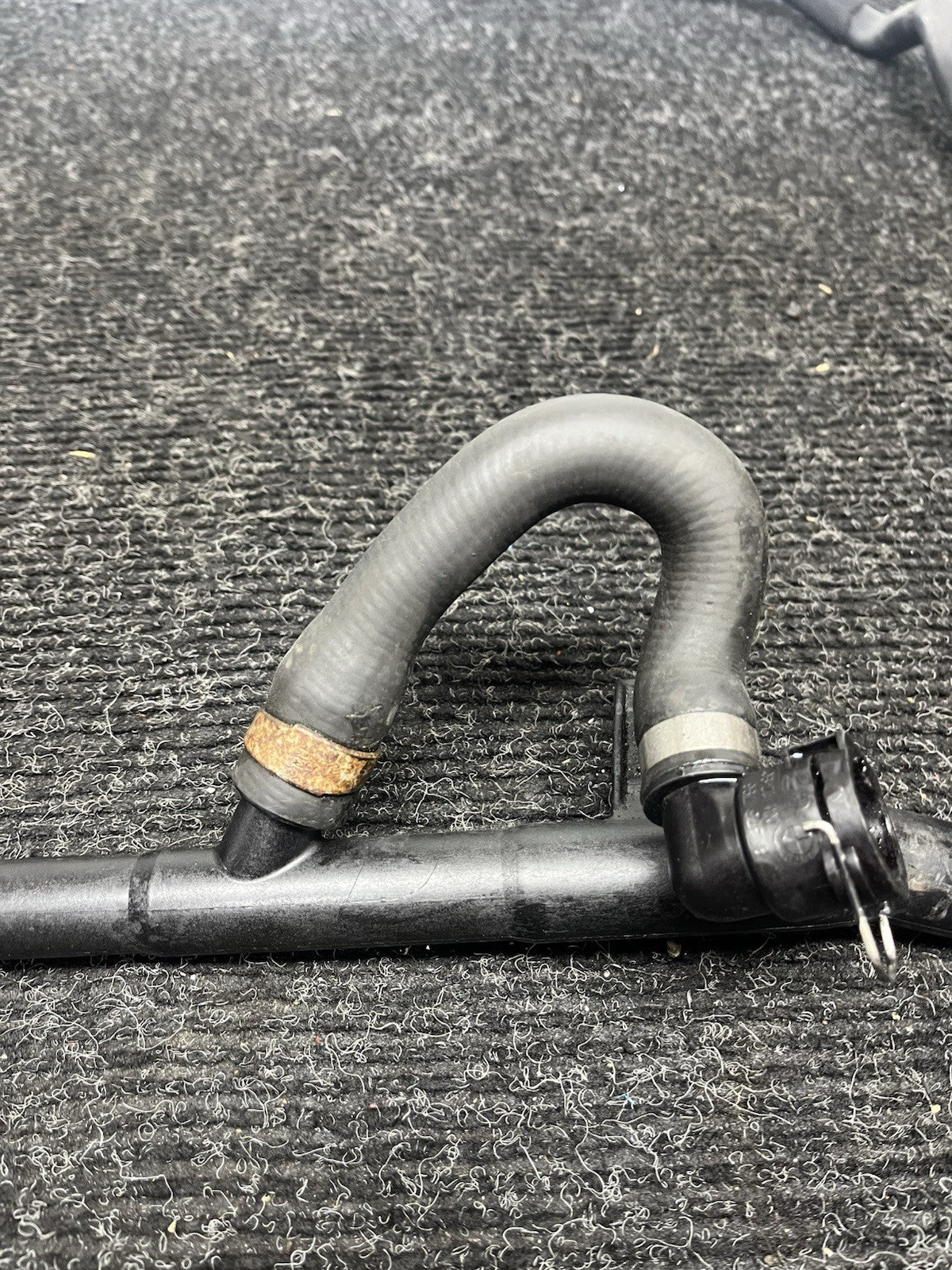 ☑️ 07-15 BMW E90 E92 E84 135i 335i X1 Lower Radiator Thermostat Coolant Hose OEM