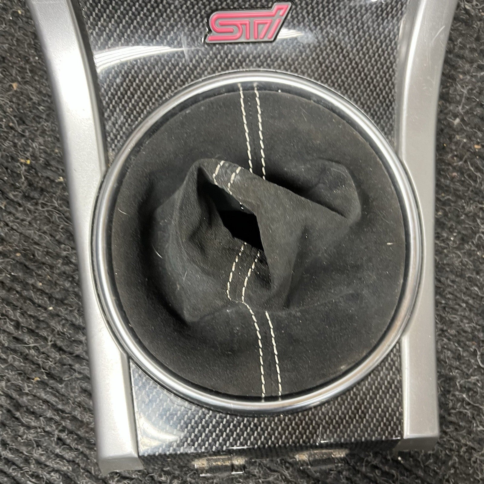 ☑️ 2015-2017 Subaru WRX STi OEM Shifter Surround Trim w/ Aftermarket Shift Boot