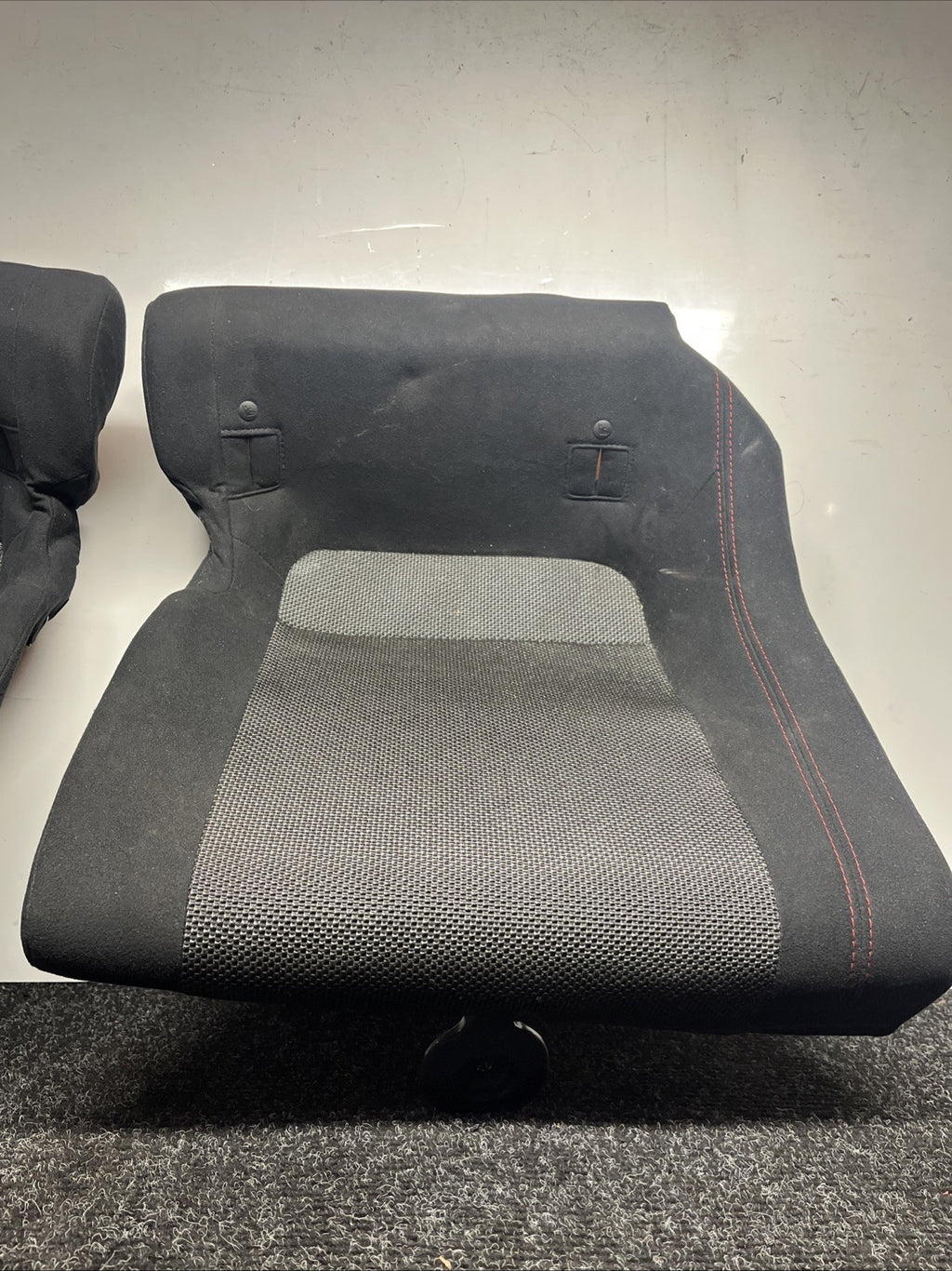 ☑️ 2013-20 Subaru BRZ Scion FR-S Rear Left Driver Lower Seat Cushion OEM