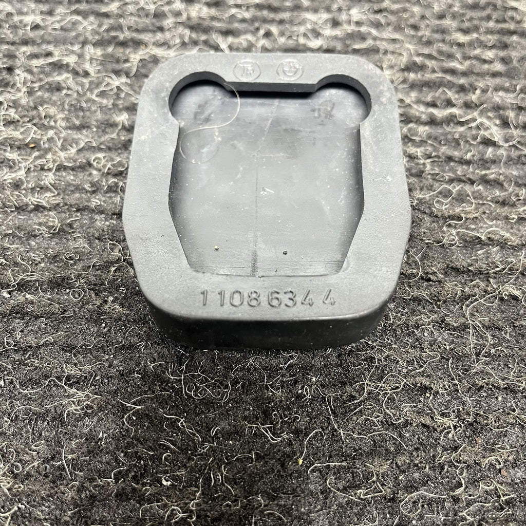☑️ Genuine BMW Rubber Pad Brake Clutch Pedal Manual Transmission 35211108634