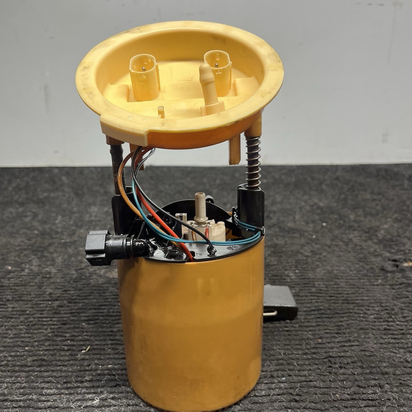 ☑️ BMW E81 E87 E90 E91 E92 E93 135d 335d Diesel In Tank Fuel Pump Unit Right OEM