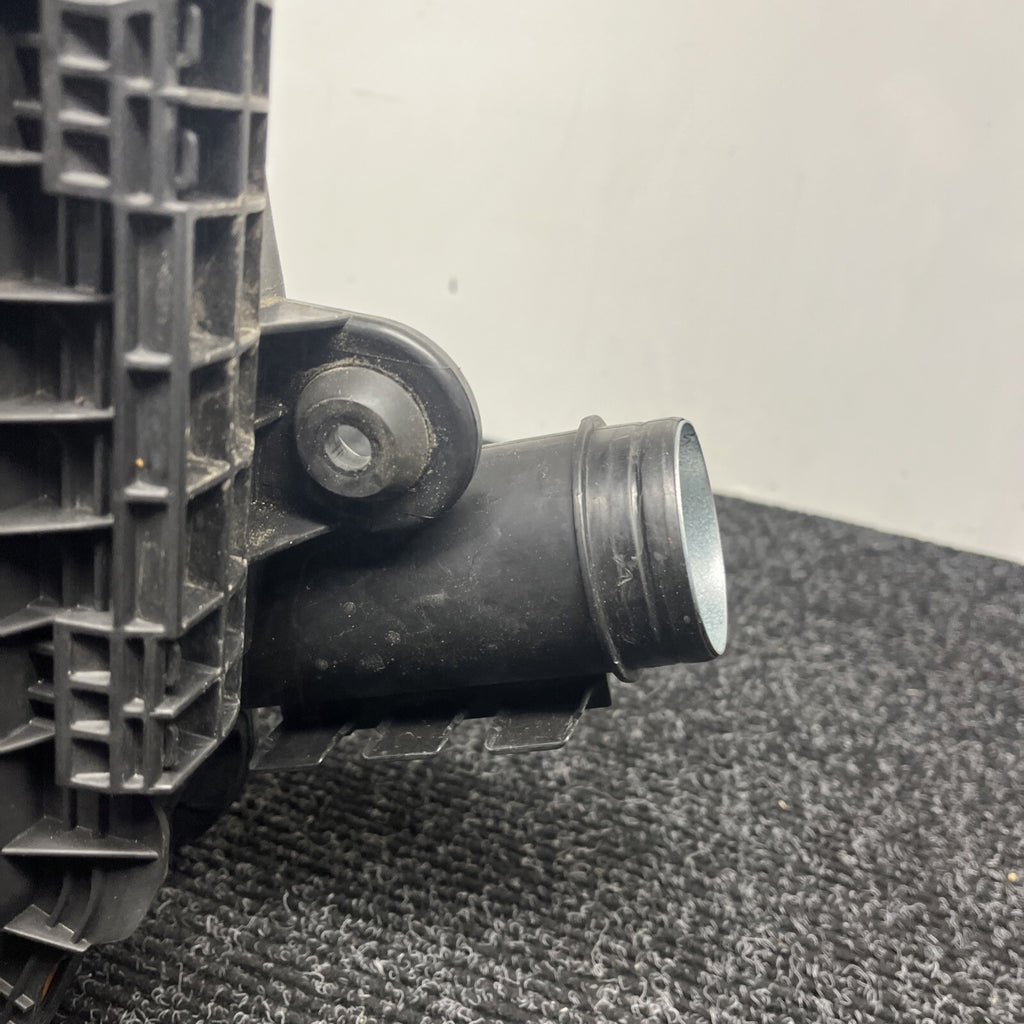 ☑️ 08-13 BMW 128i 135i E82 E88 AIR FILTER CLEANER INTAKE BOX OEM