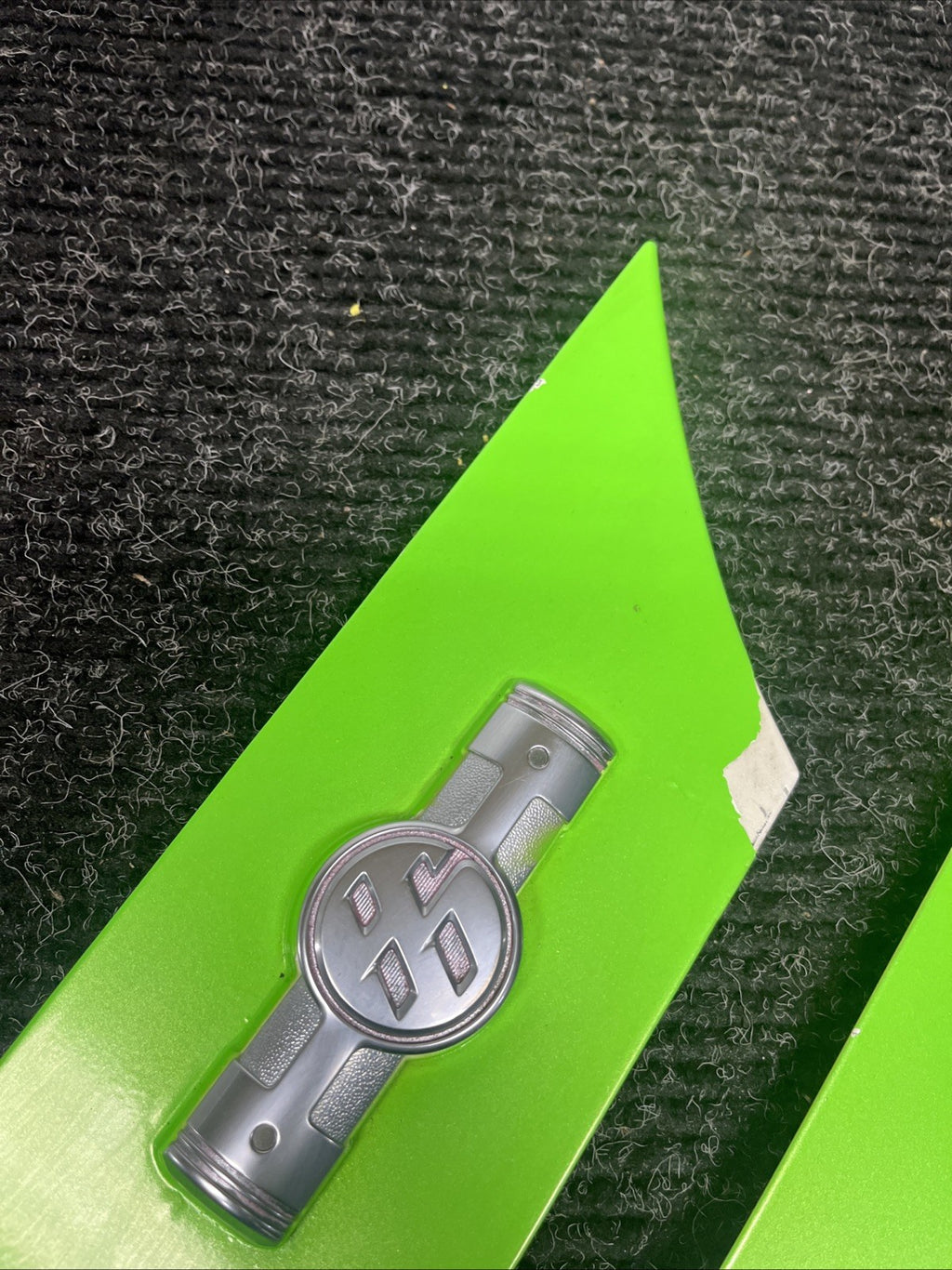 ☑️ 2013-2019 Scion FRS Subaru BRZ 86 OEM Fender Garnish Left & Right Green