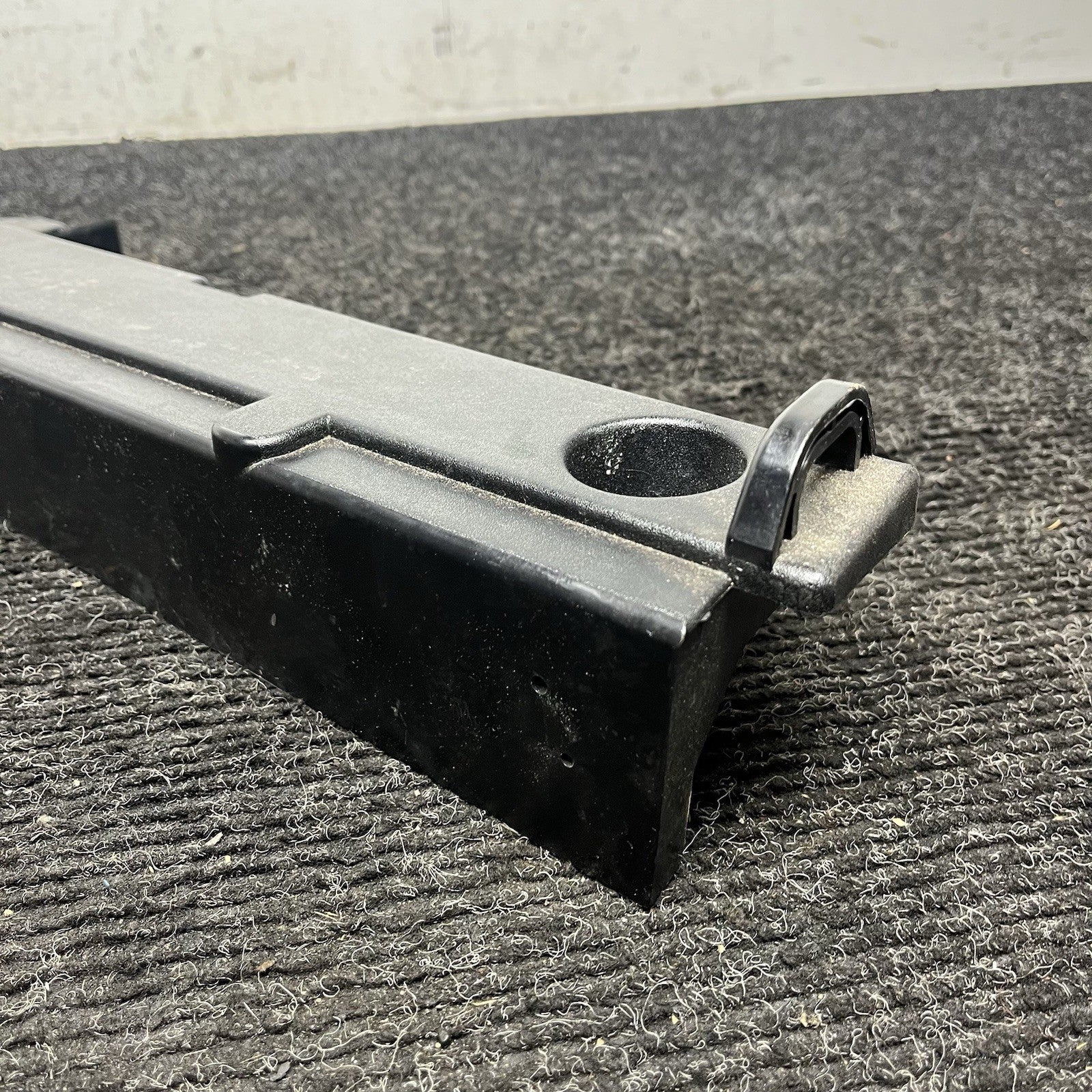 ☑️ BMW E36 Trunk Plastic TRIM COVER 325 328 M3 323 Right Side Frame OEM 8119232