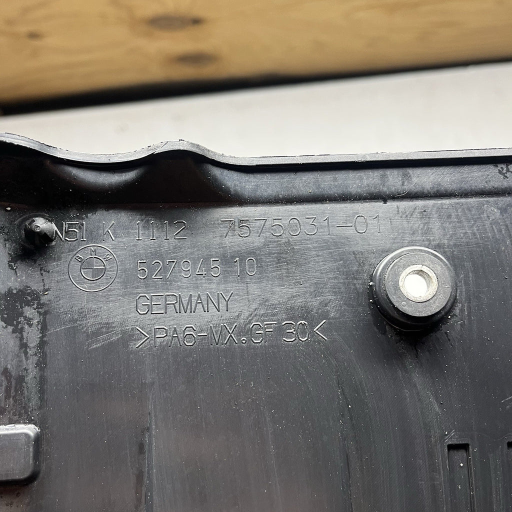 ☑️ OEM BMW E60 E82 E84 E88 E89 E90 E92 E93 Engine N52 Motor Cover Head Covering