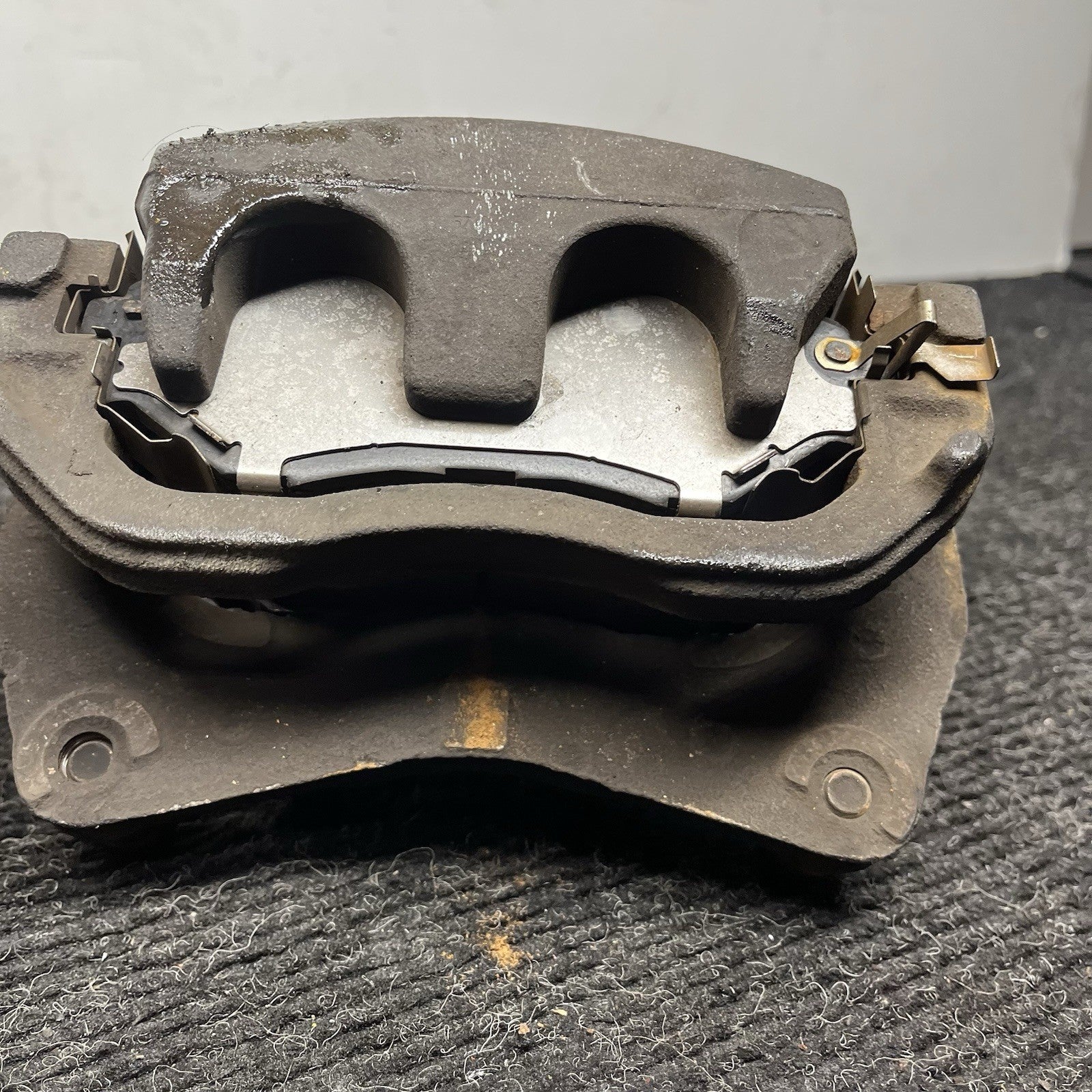 ☑️ 2015-2021 Subaru WRX OEM 2 Piston Front Brake Calipers 26292AG040 26292AG050