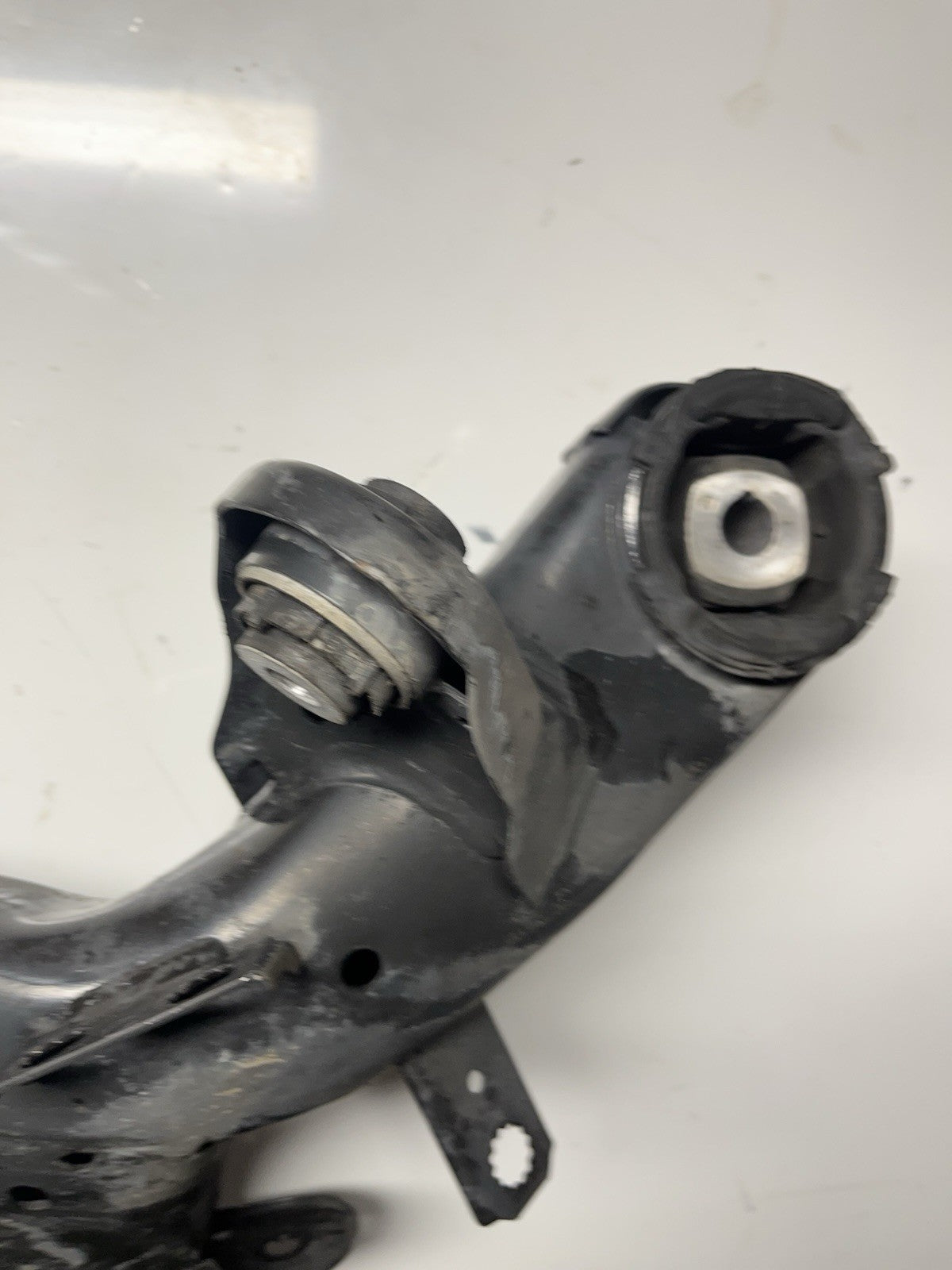 ☑️ 07-13 BMW E90 E92 E93 335I Rear Axle Subframe Crossmember Cradle Carrier OEM