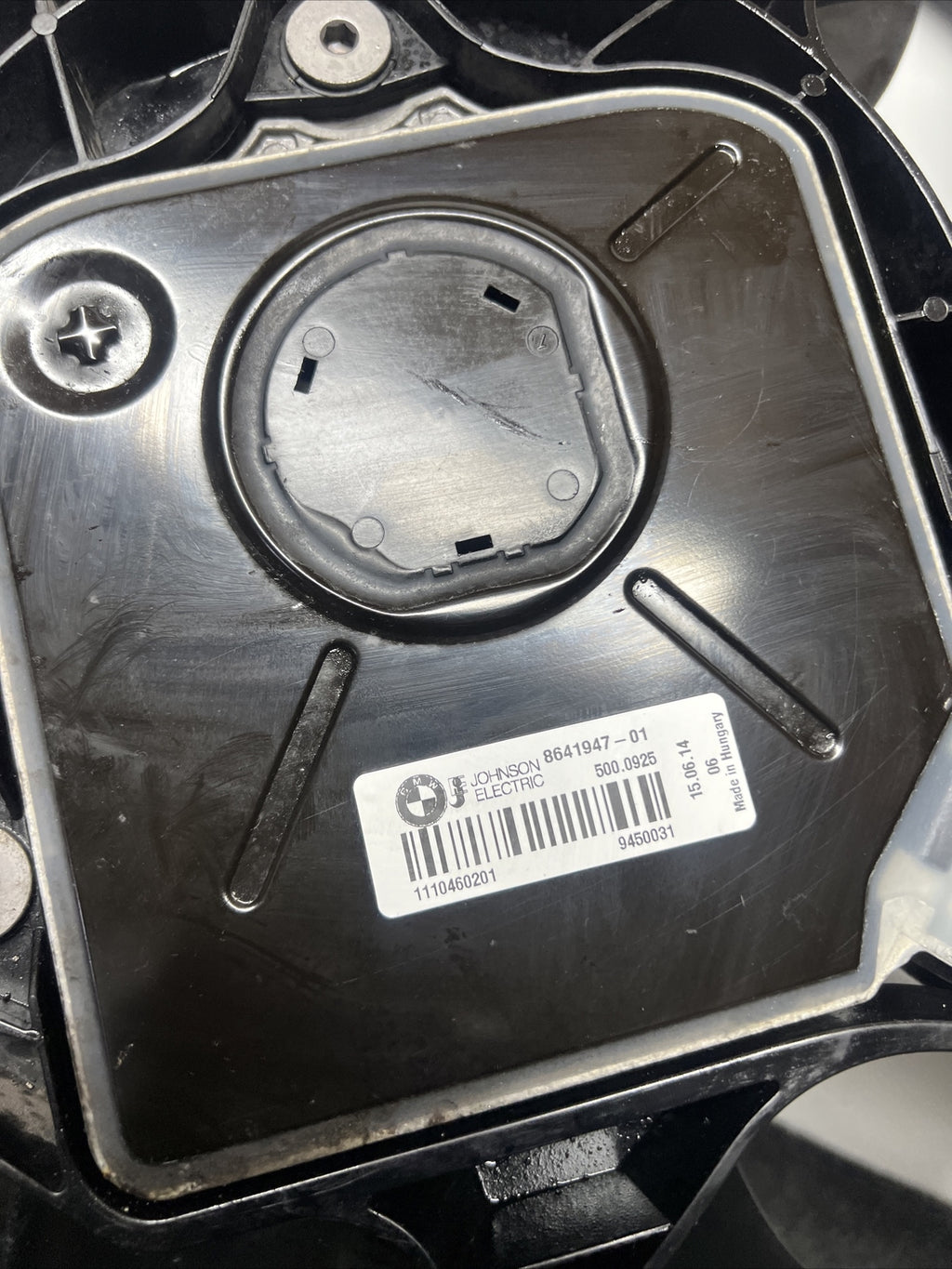 ☑️ 2013-2016 BMW 328i F30 Radiator Electric Fan Motor Blade Shroud