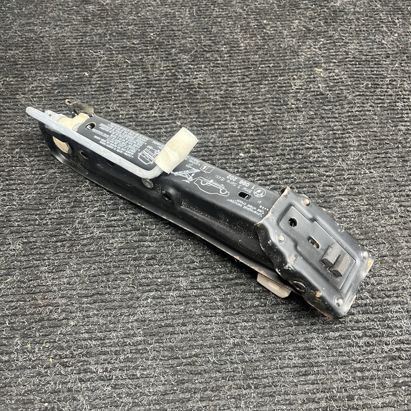 ☑️ BMW E46 3-Series Factory Spare Tire Changing Jack Lifting Tool 1999-2006 OEM