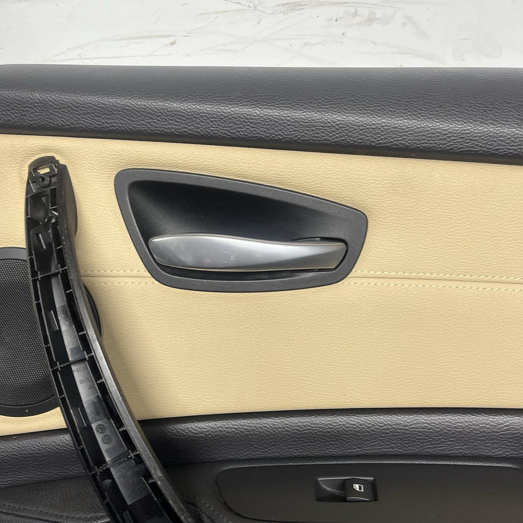 ☑️ 08-13 BMW E88 E82 135i 128i Front Passenger Door Card Panel Vinyl Oyster