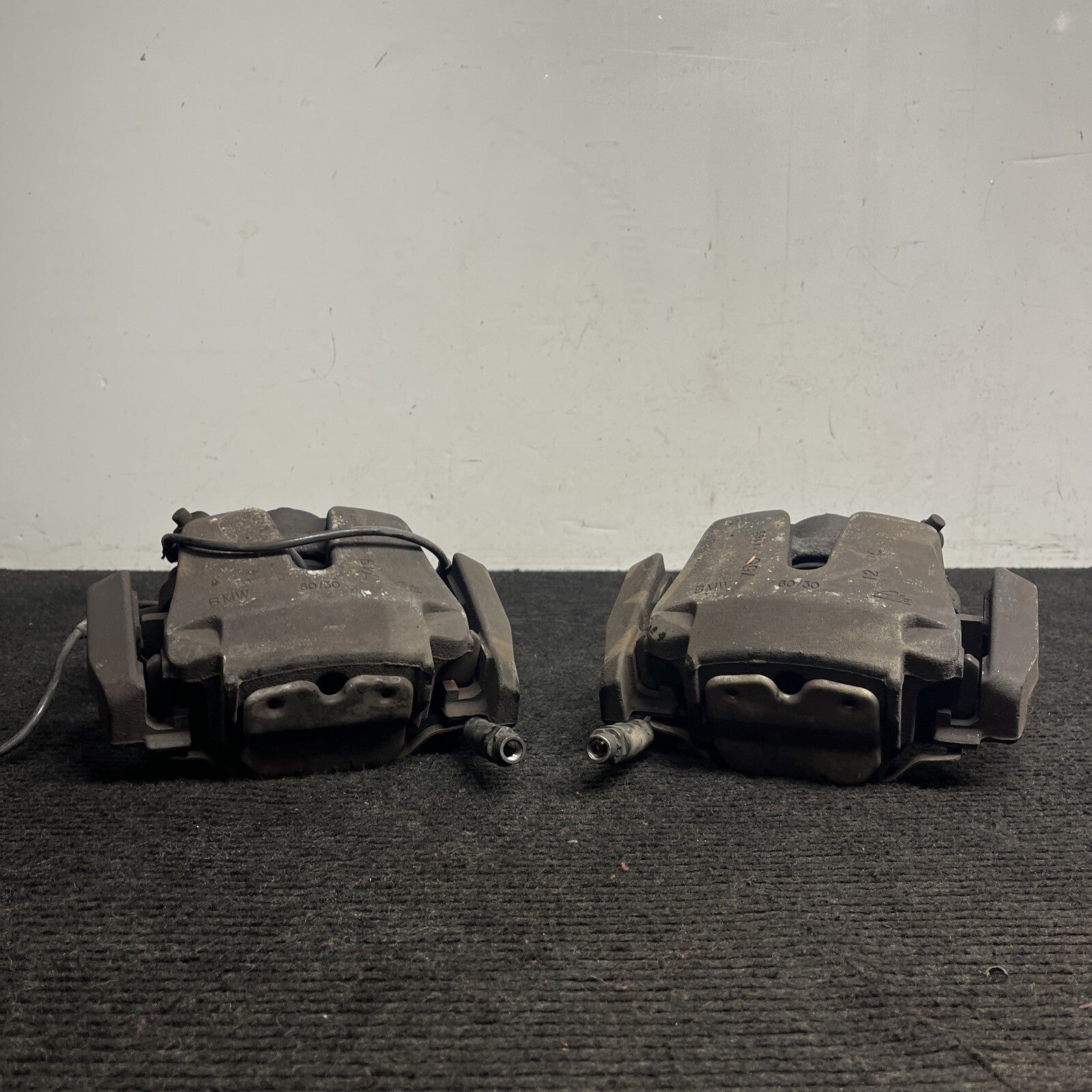 ☑️ 2007-2018 BMW X5 X6 E70 F15 F16 Front Brake Calipers OEM 6776784 6776783
