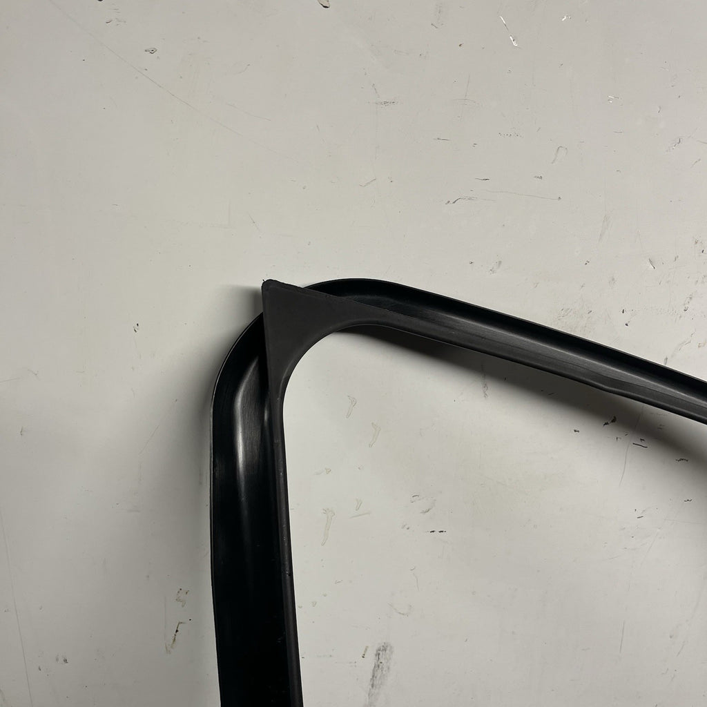 ☑️ 2012-2015 BMW 320i F30 Front Passenger Door Window Frame Trim 7259384 OEM