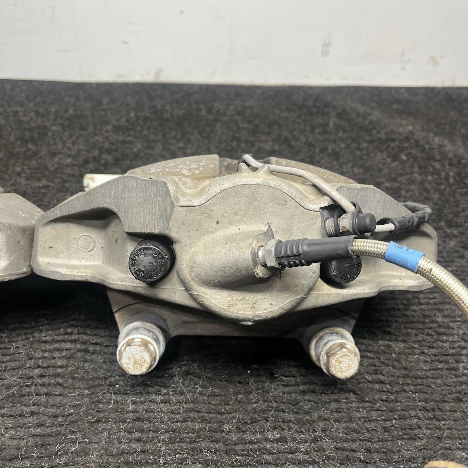 ☑️ 06-11 E90 E91 E92 E93 E84 335 BMW 335d Front Brake Caliper Set OEM