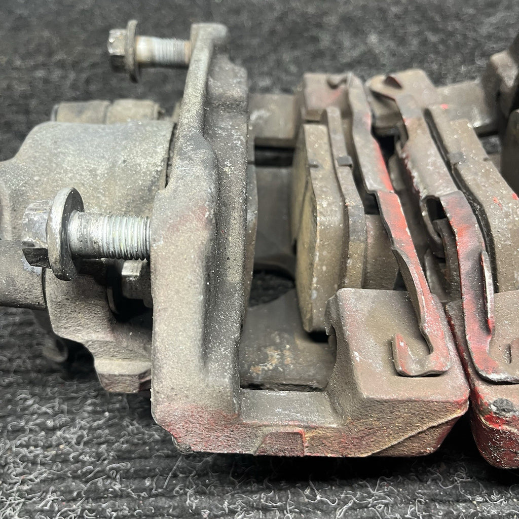 ☑️ 96-99 BMW E36 328iC CONVERTIBLE FRONT LEFT & RIGHT BRAKE CALIPER SET OEM