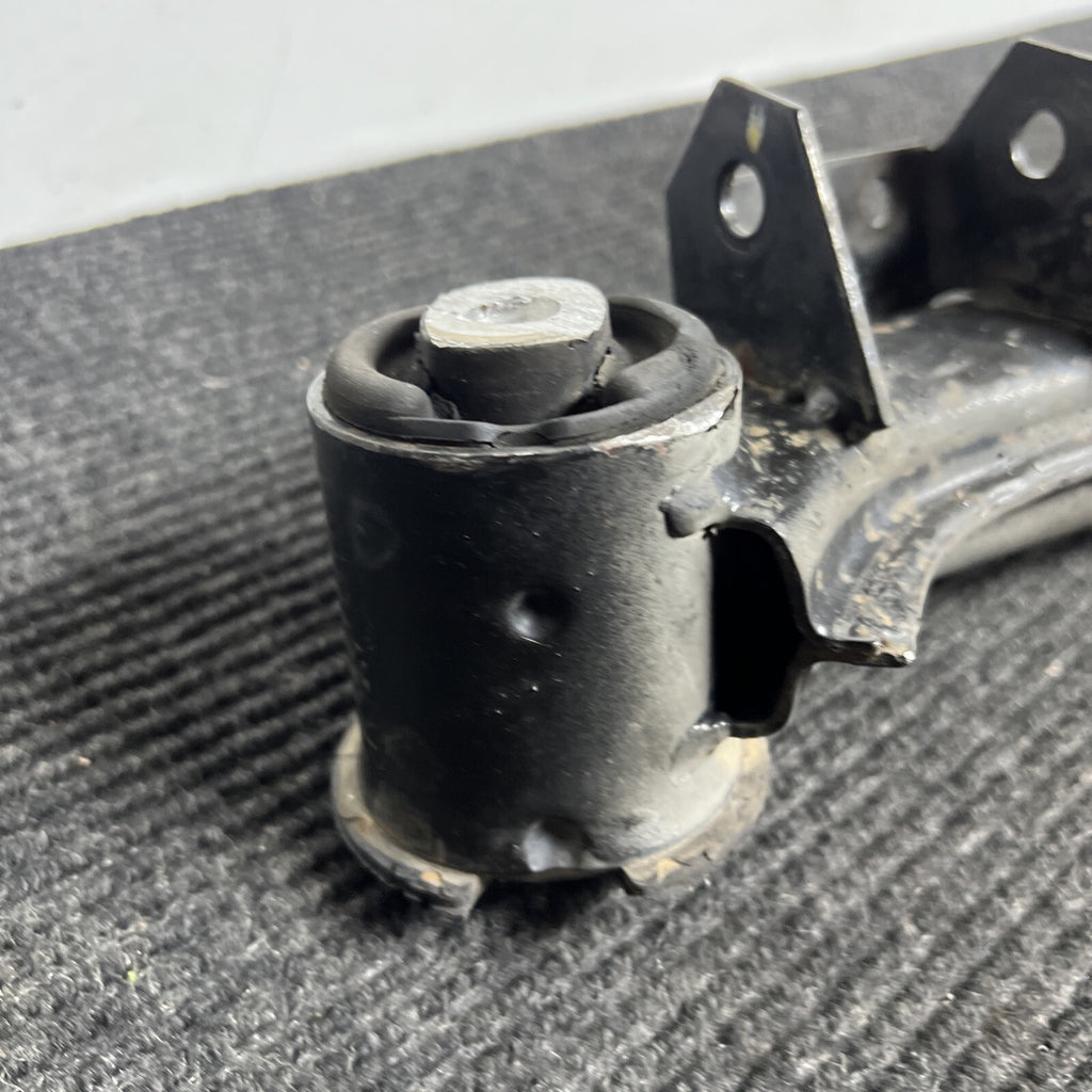 ☑️ 1998-2002 BMW Z3 Roadster Coupe Rear Subframe Carrier OEM