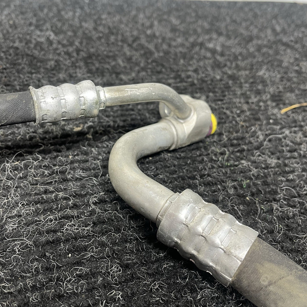 ☑️BMW E88 E82 E90 E92 E93 135 335 AC Compressor Evaporator Suction Pipe Hose OEM