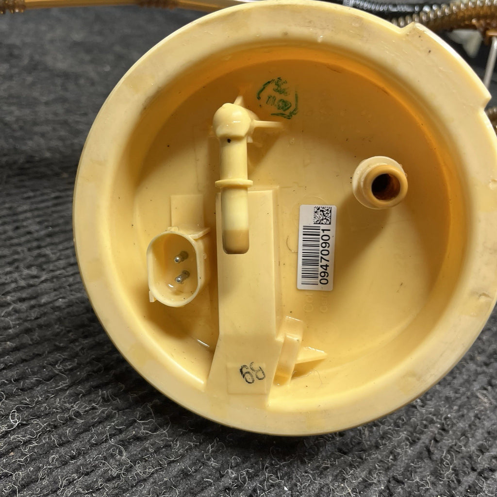 ☑️09-11 BMW E90 335d M57 Diesel Fuel Pressure Regulator Sending Unit 7190944 OEM