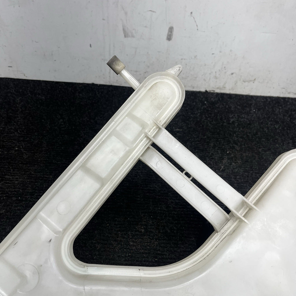 ☑️ 08-13 OEM BMW E90 E92 E93 M3 Windshield Washer Fluid Tank Reservoir