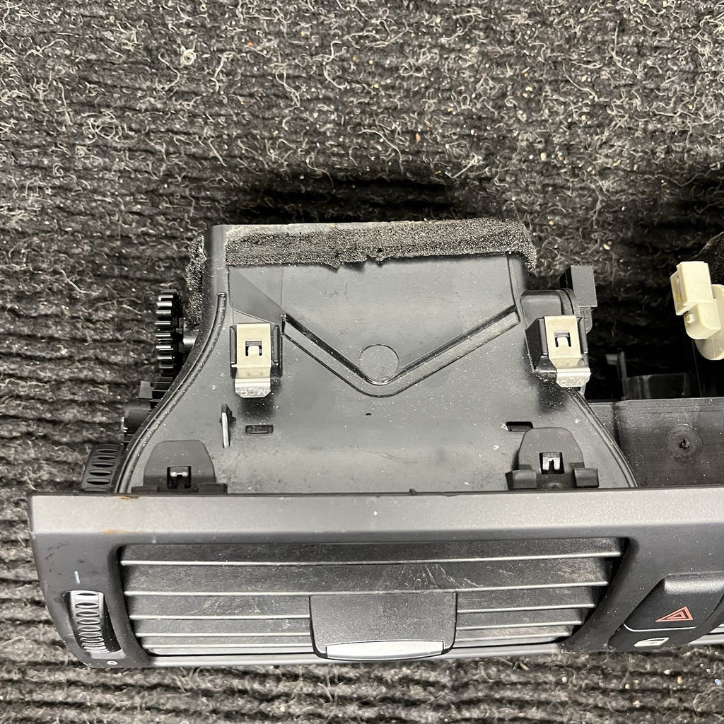 ☑️ 07-14 BMW X5 E71 X6 E70 Dash Center Hvac AC Heater Vent Duct Hazard Lock OEM
