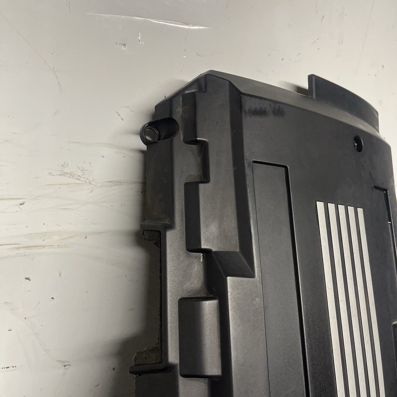 ☑️ OEM BMW E88 E90 E92 E93 Engine Cover N54 Head Cylinder Ignition Coil Covering