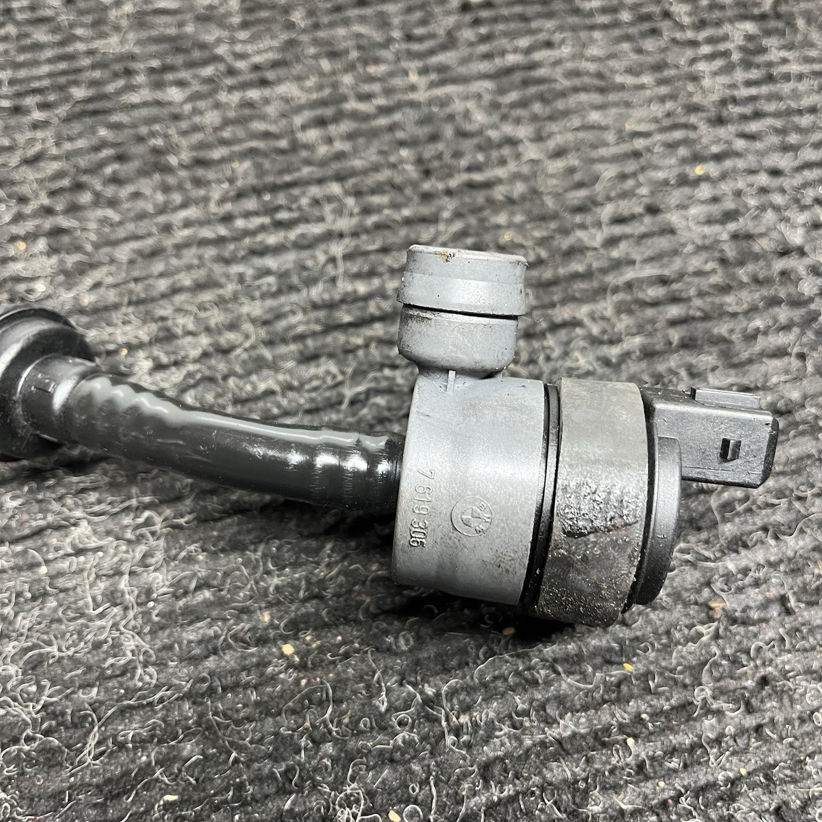 ☑️ 07-10 OEM BMW E90 E92 E93 335 N54 Engine Fuel Tank Breather Valve w/ Pipe