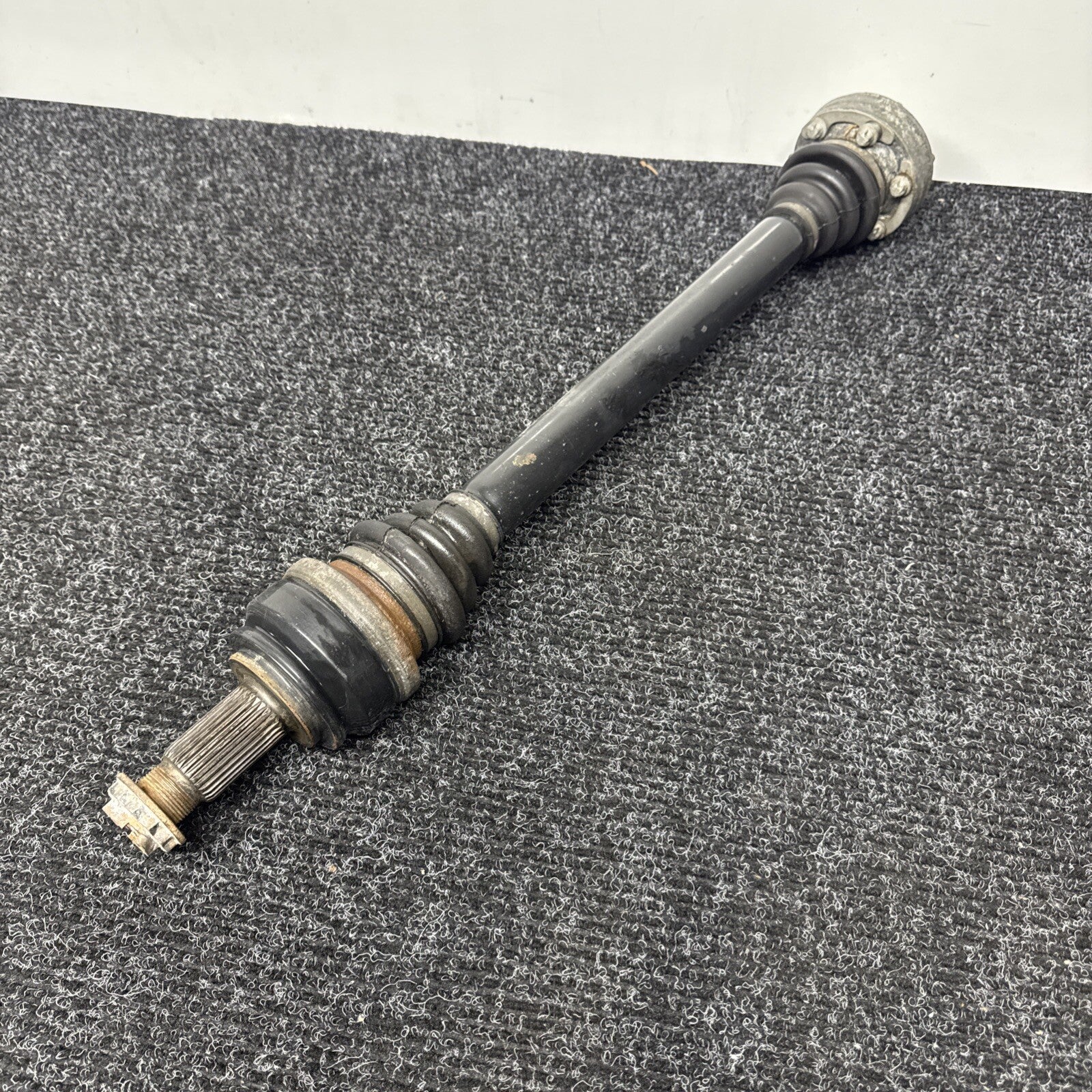 ☑️ 07-13 OEM BMW E82 E90 E93 RWD AT Rear Right Axle Output Half Shaft Assembly
